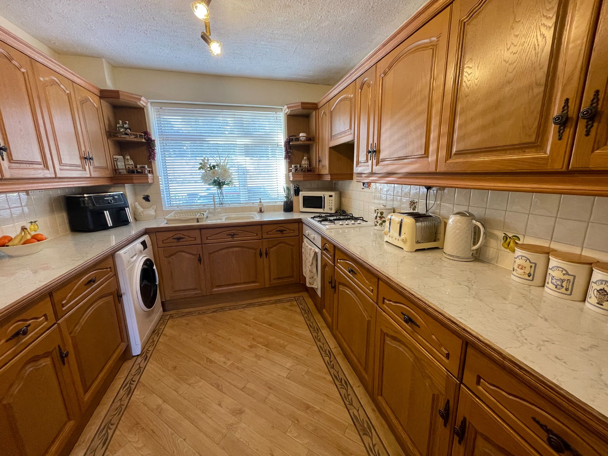 3 bedroom semi-detached house For Sale in Manchester - Photograph 8.
