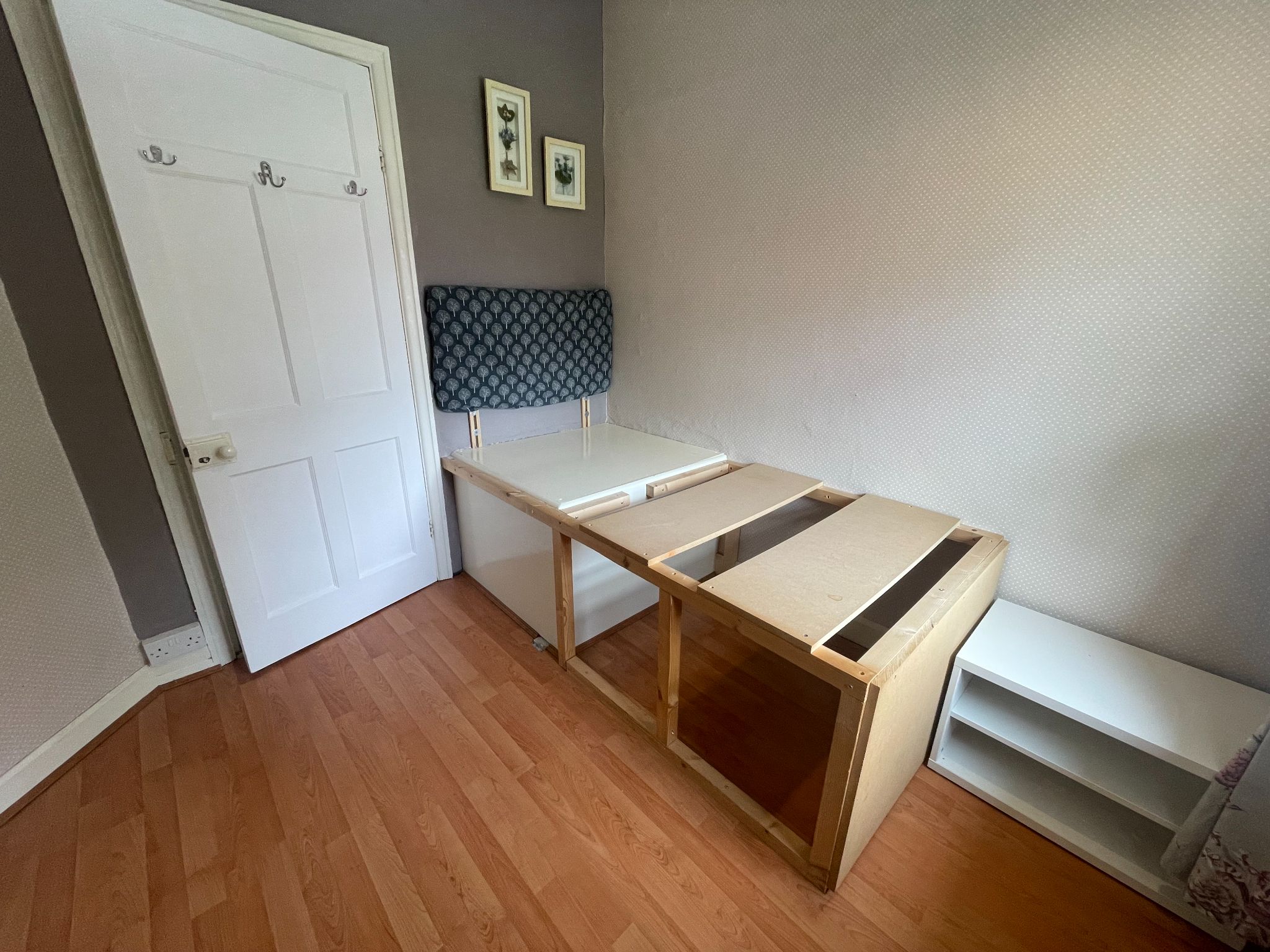 3 bedroom end terraced house For Sale in Manchester - Photograph 13.