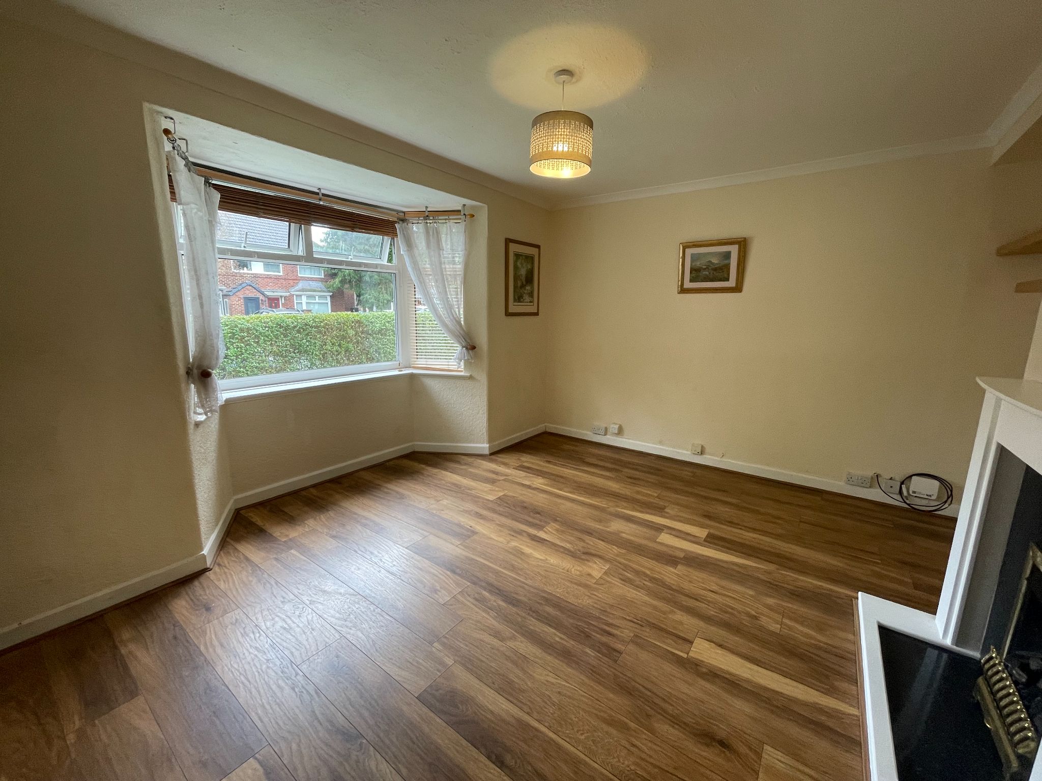 3 bedroom end terraced house For Sale in Manchester - Property photograph.