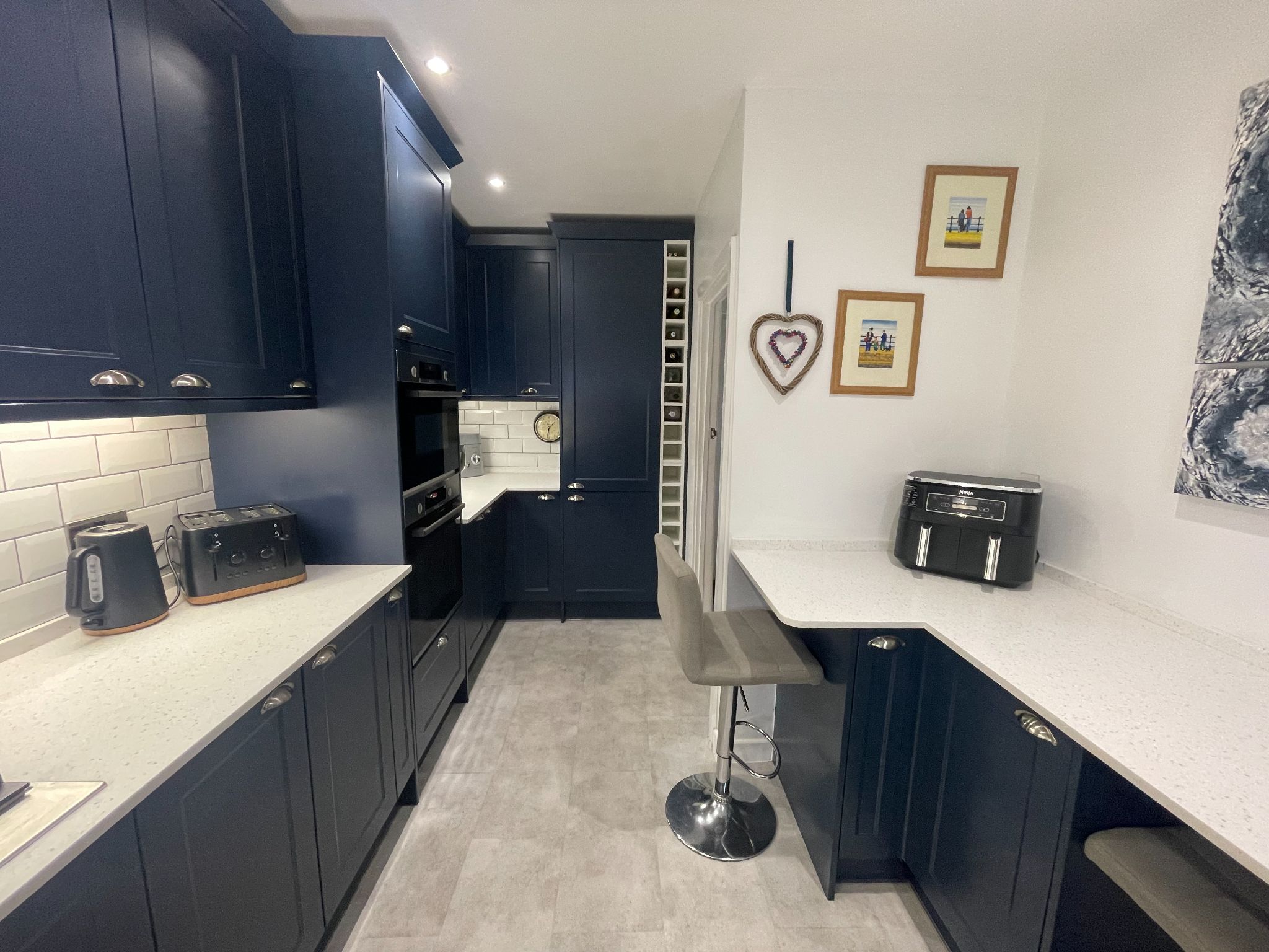 3 bedroom mid terraced house For Sale in Manchester - Photograph 7.