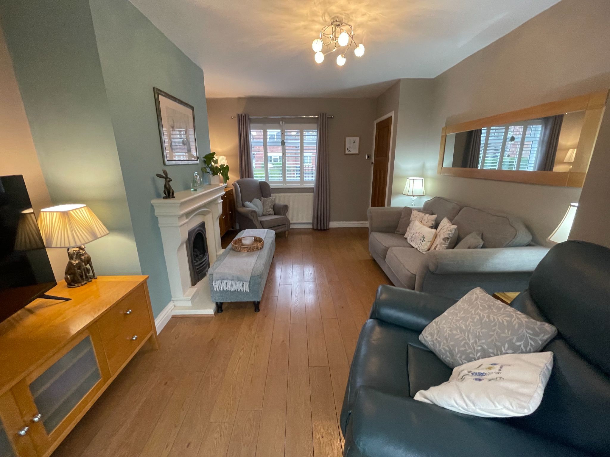 3 bedroom mid terraced house For Sale in Manchester - Property photograph.