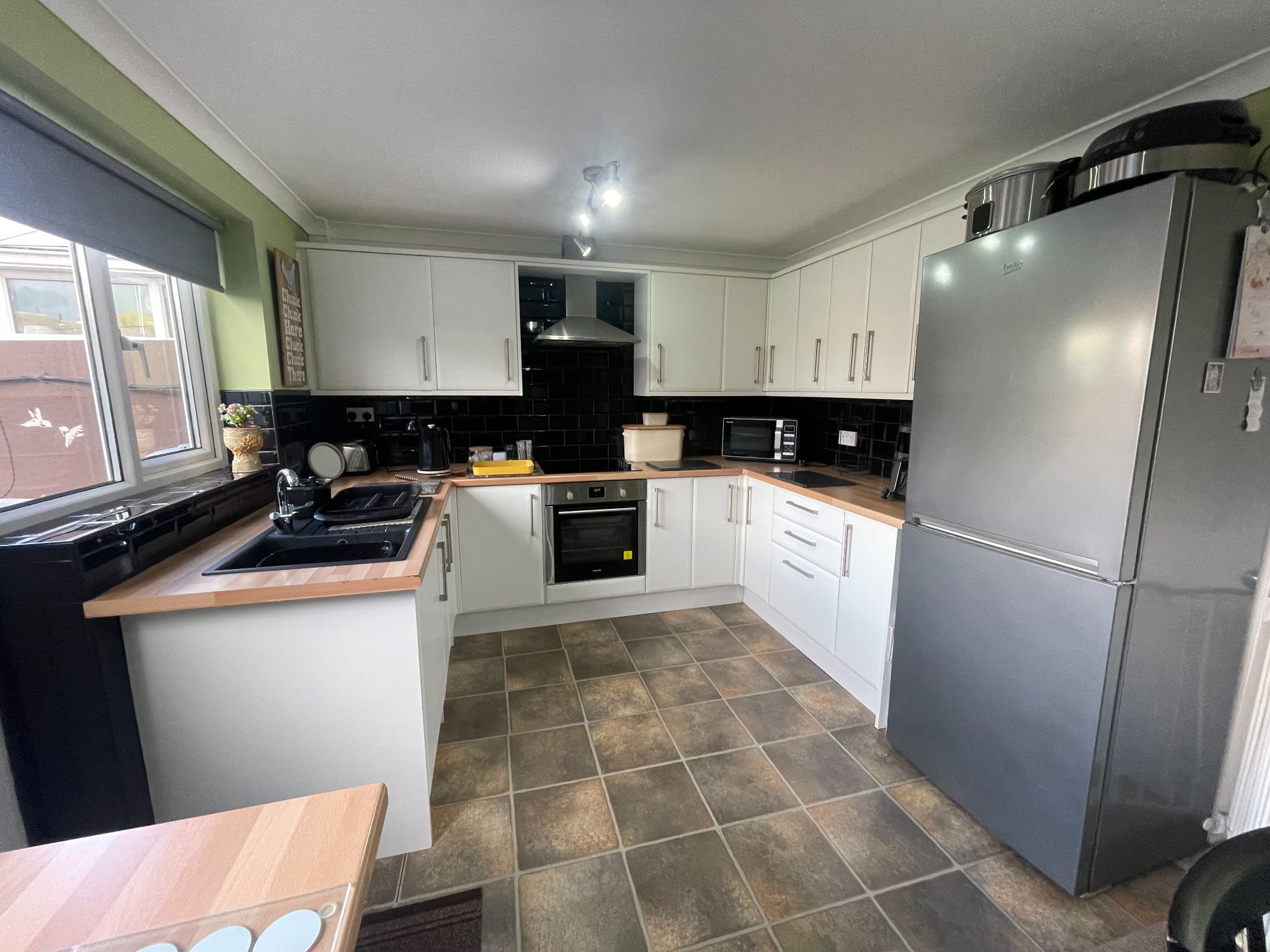 3 bedroom mid terraced house For Sale in Manchester - Photograph 6.