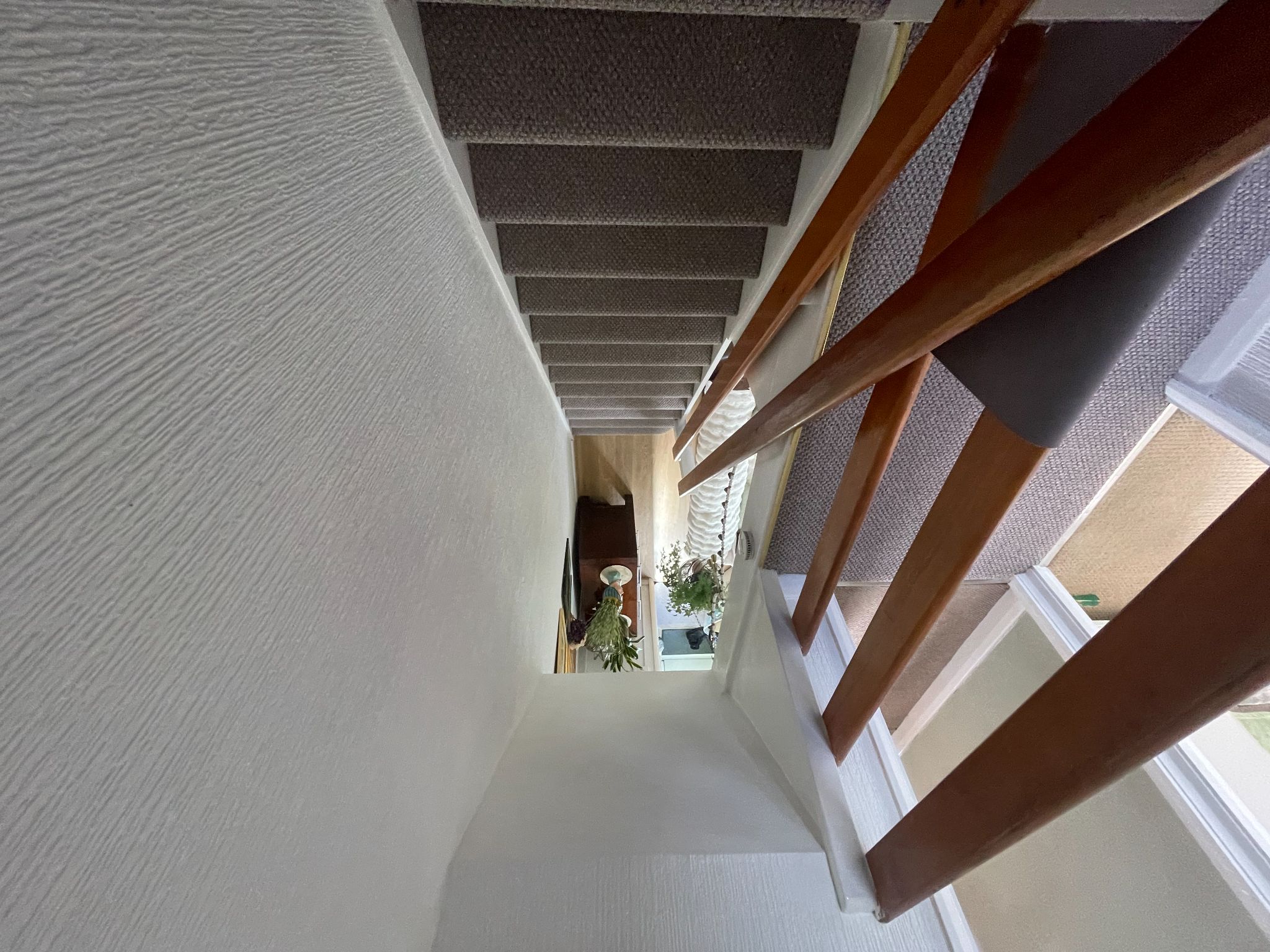 3 bedroom mid terraced house For Sale in Manchester - Photograph 8.
