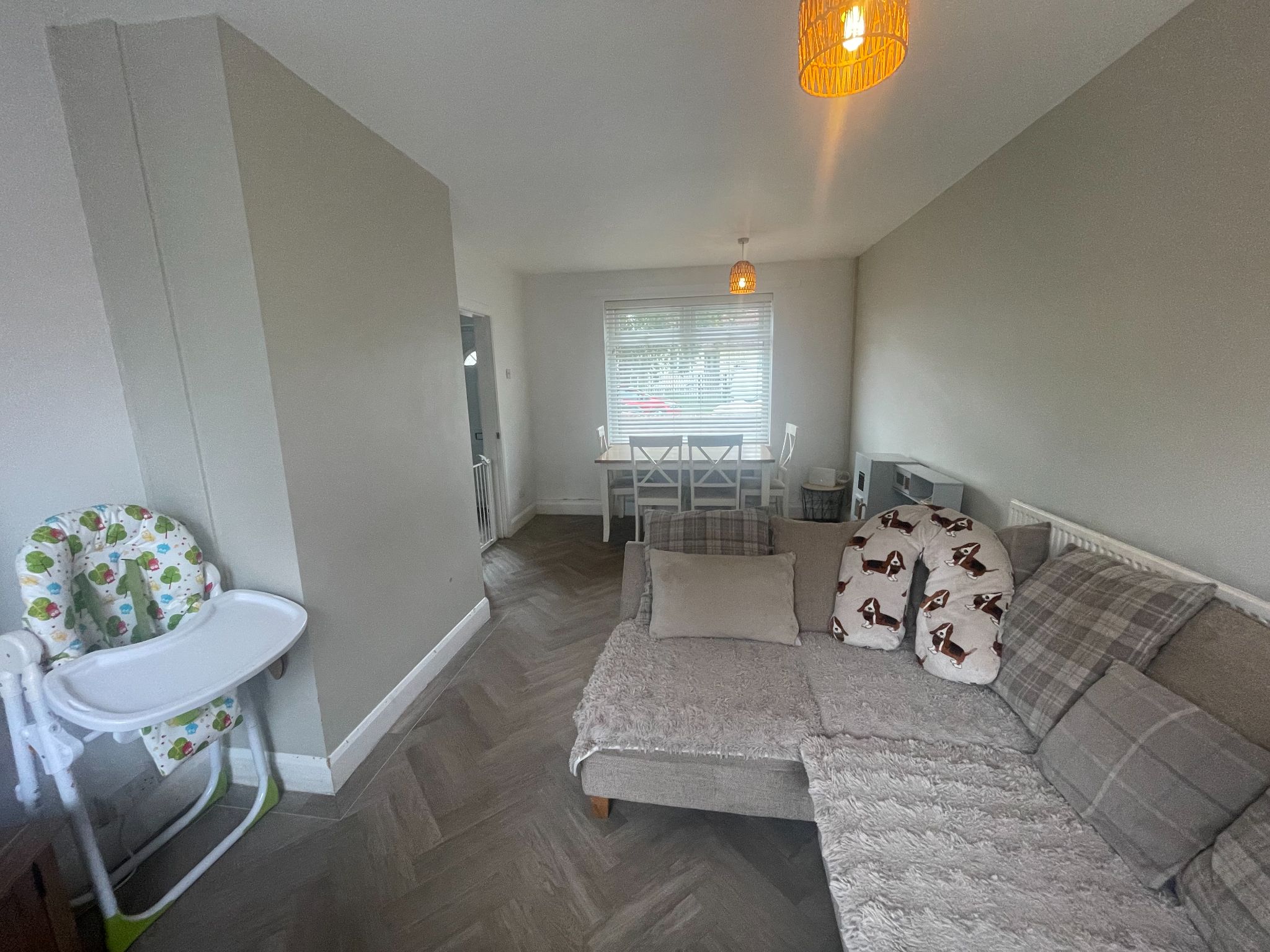 3 bedroom semi-detached house For Sale in Manchester - Photograph 20.