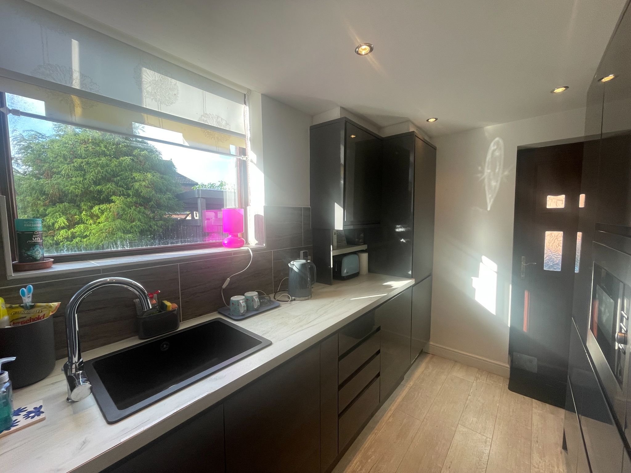 3 bedroom semi-detached house For Sale in Manchester - Photograph 34.