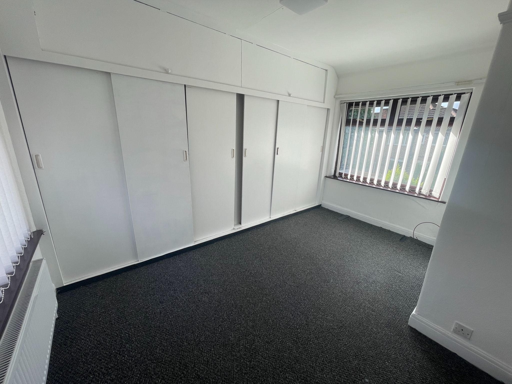 3 bedroom semi-detached house For Sale in Manchester - Photograph 11.