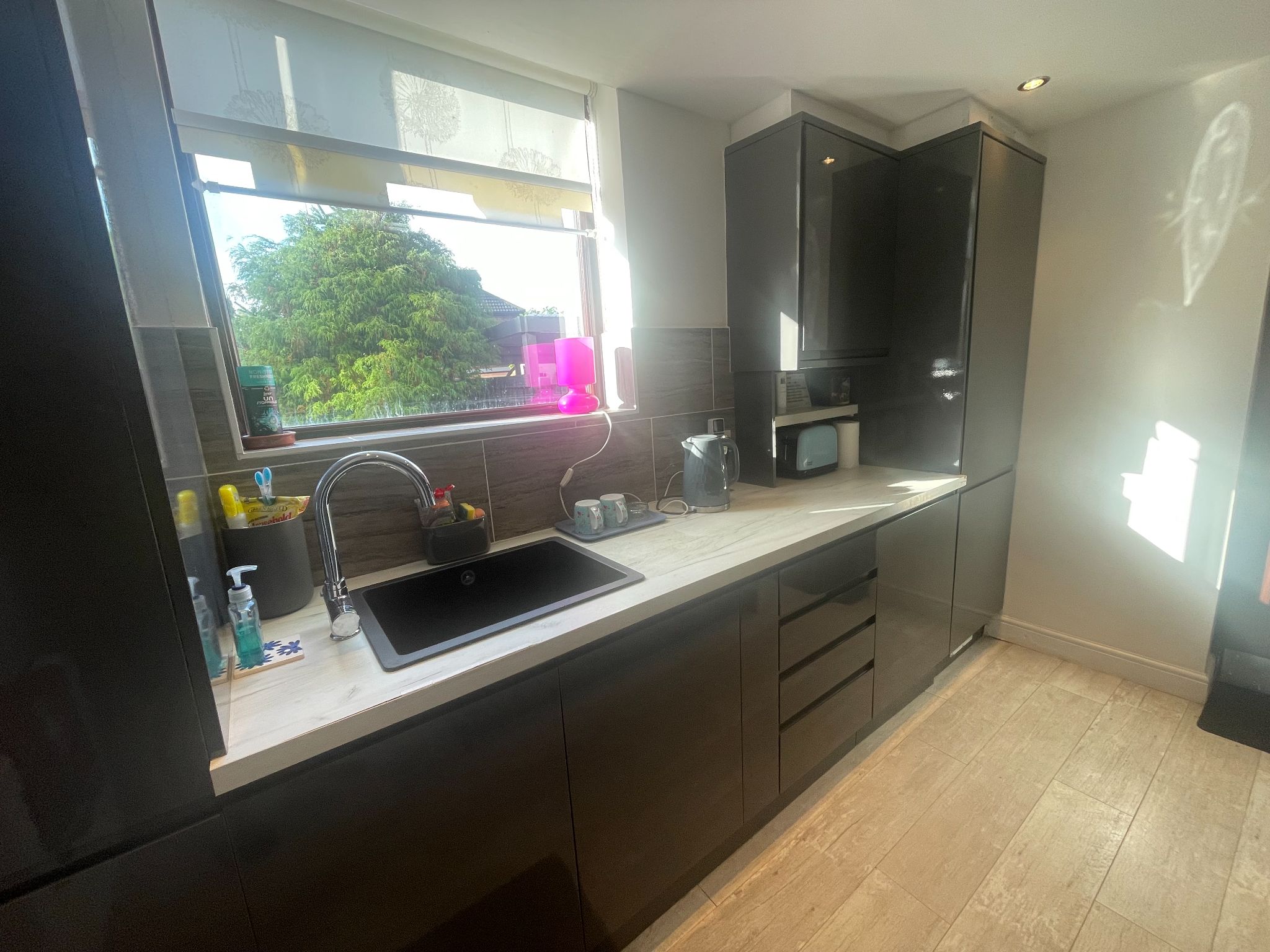 3 bedroom semi-detached house For Sale in Manchester - Photograph 36.