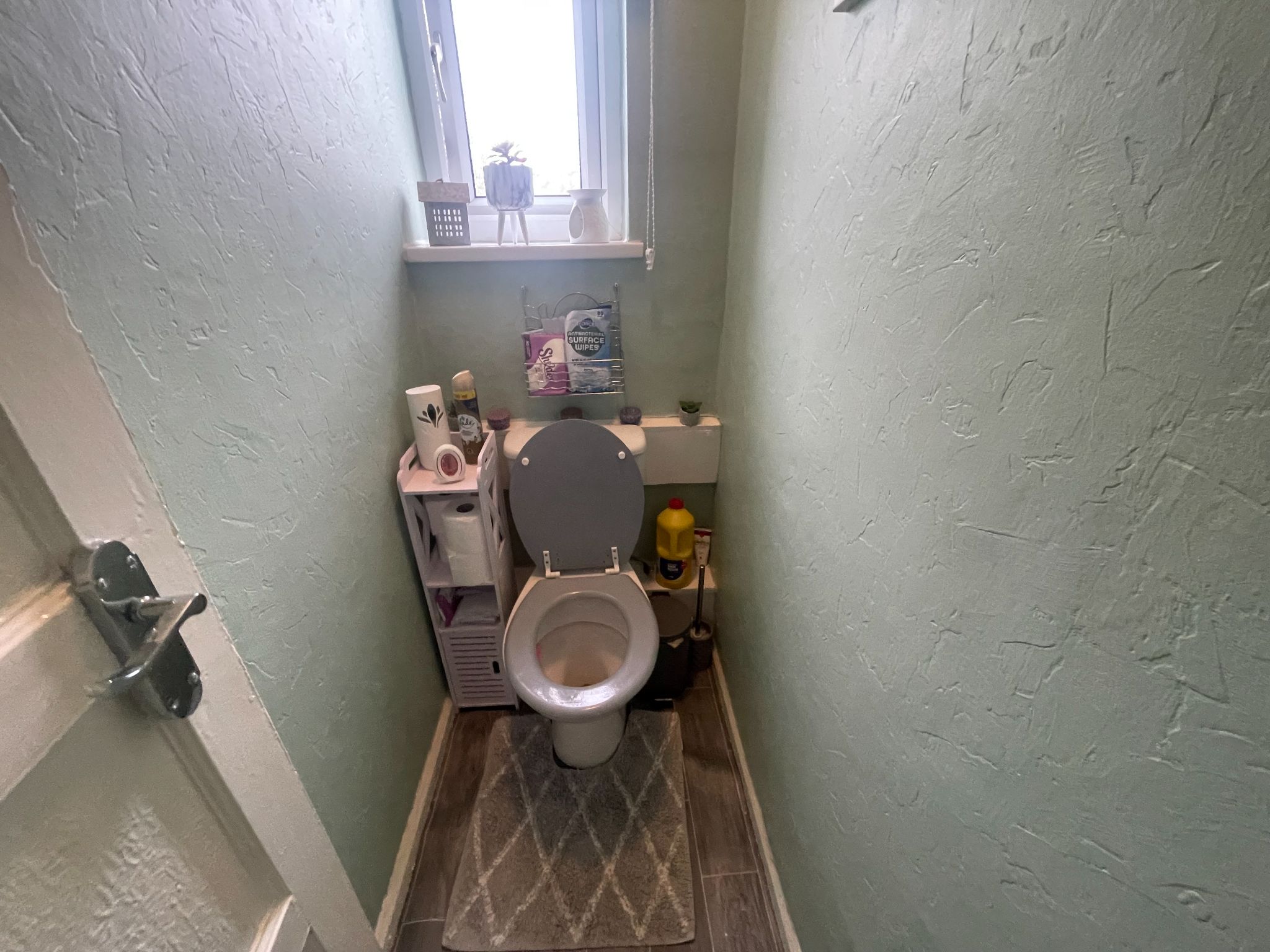 3 bedroom semi-detached house For Sale in Manchester - Photograph 19.