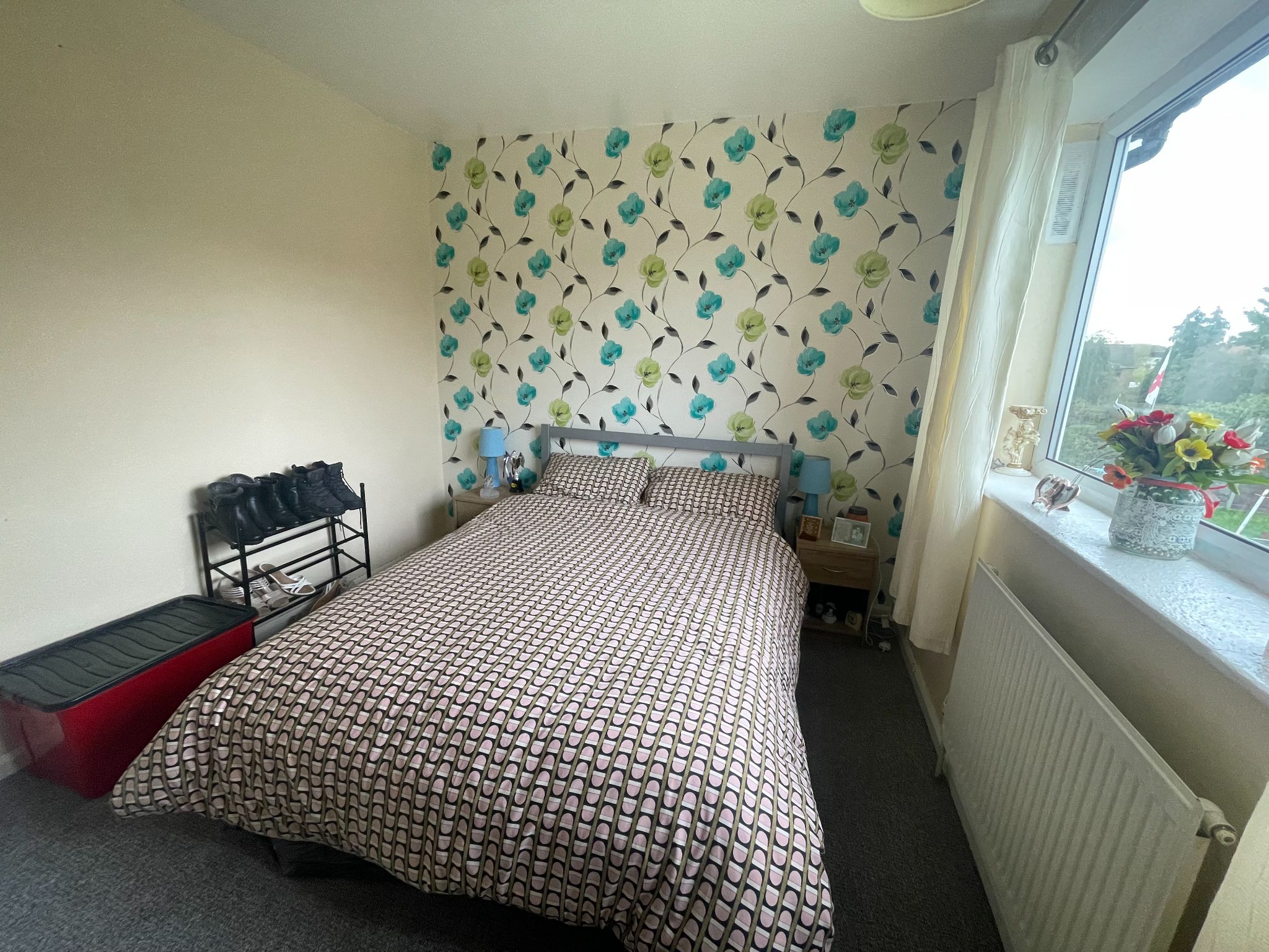 3 bedroom semi-detached house For Sale in Manchester - Photograph 14.