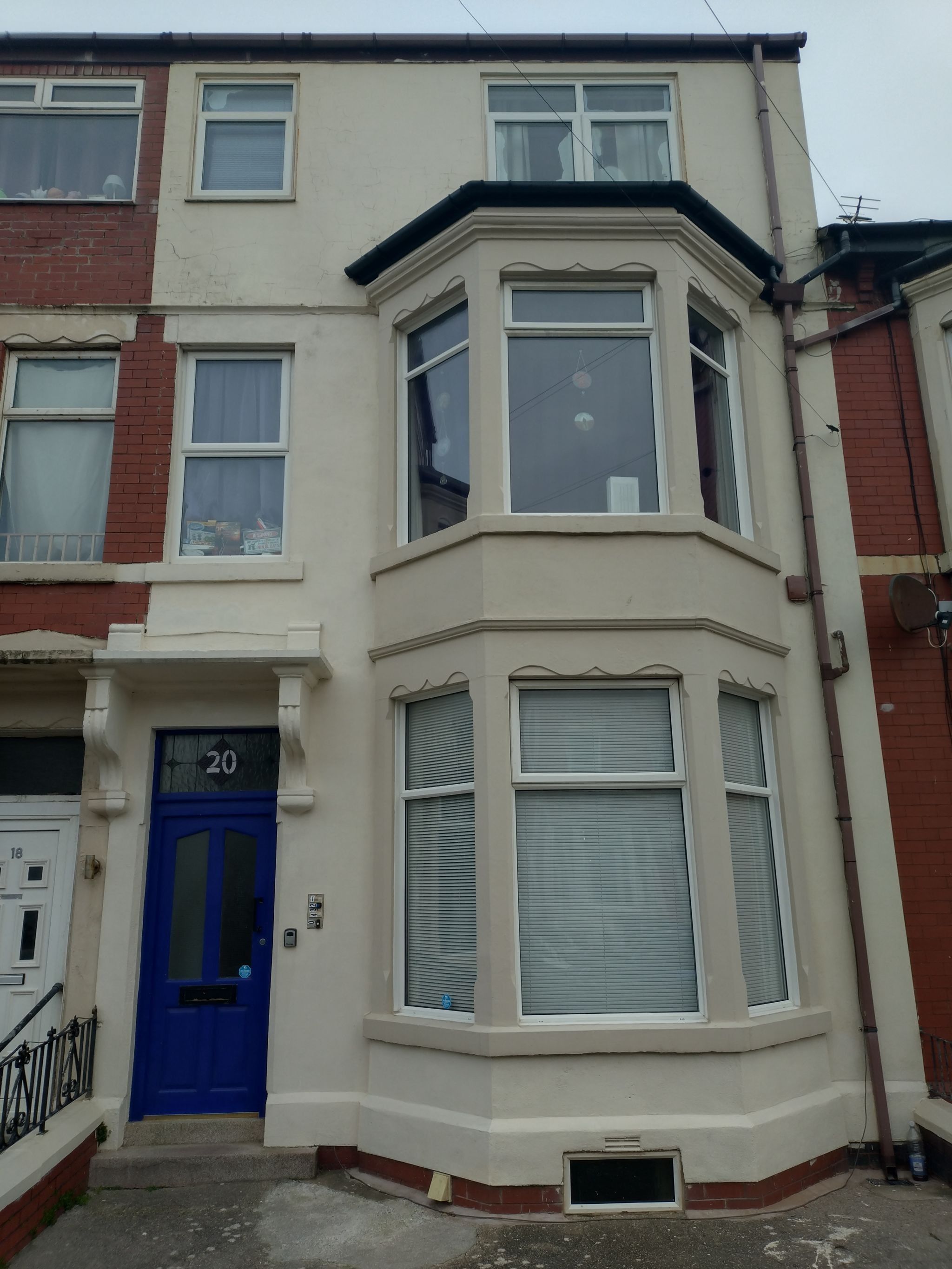 1 Bed Apartment Flat/apartment To Rent - Photograph 1