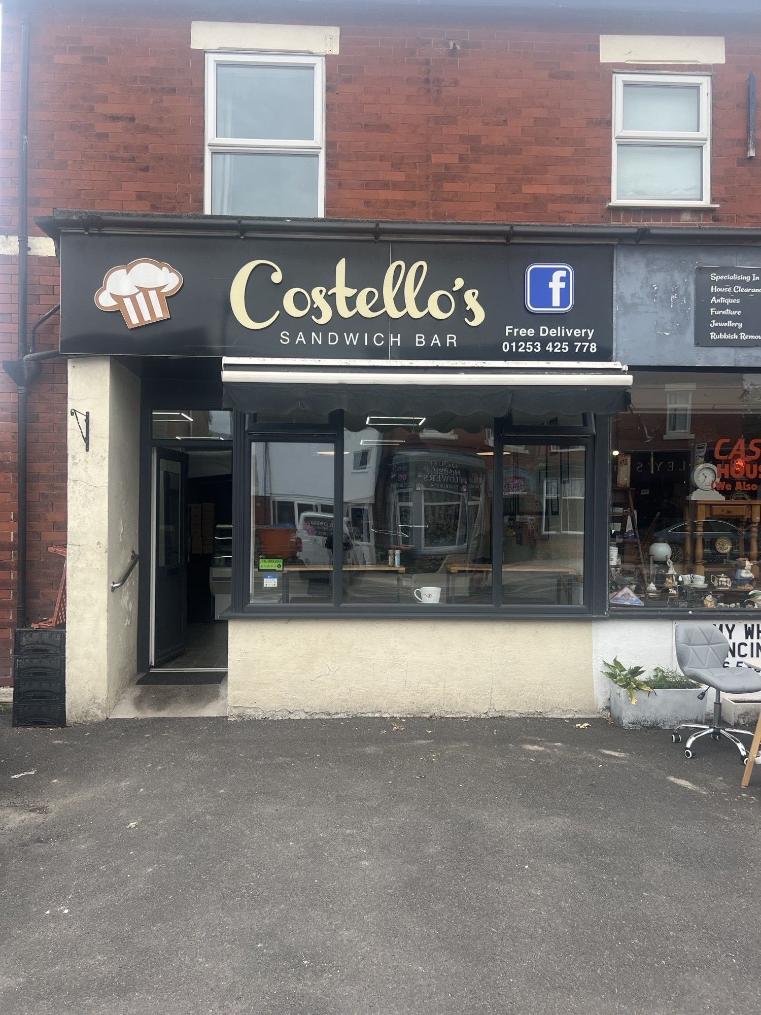 Catering For Sale - Photograph 1