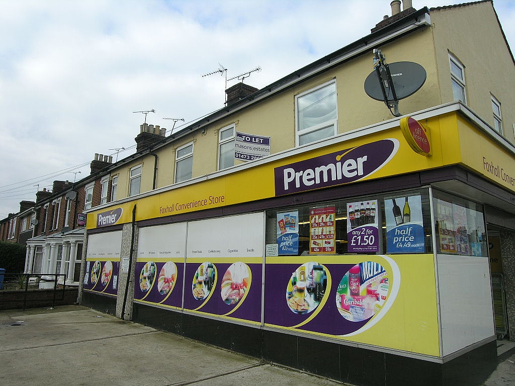 1 bedroom flat flat/apartment Under Offer in Ipswich - Photograph 5.