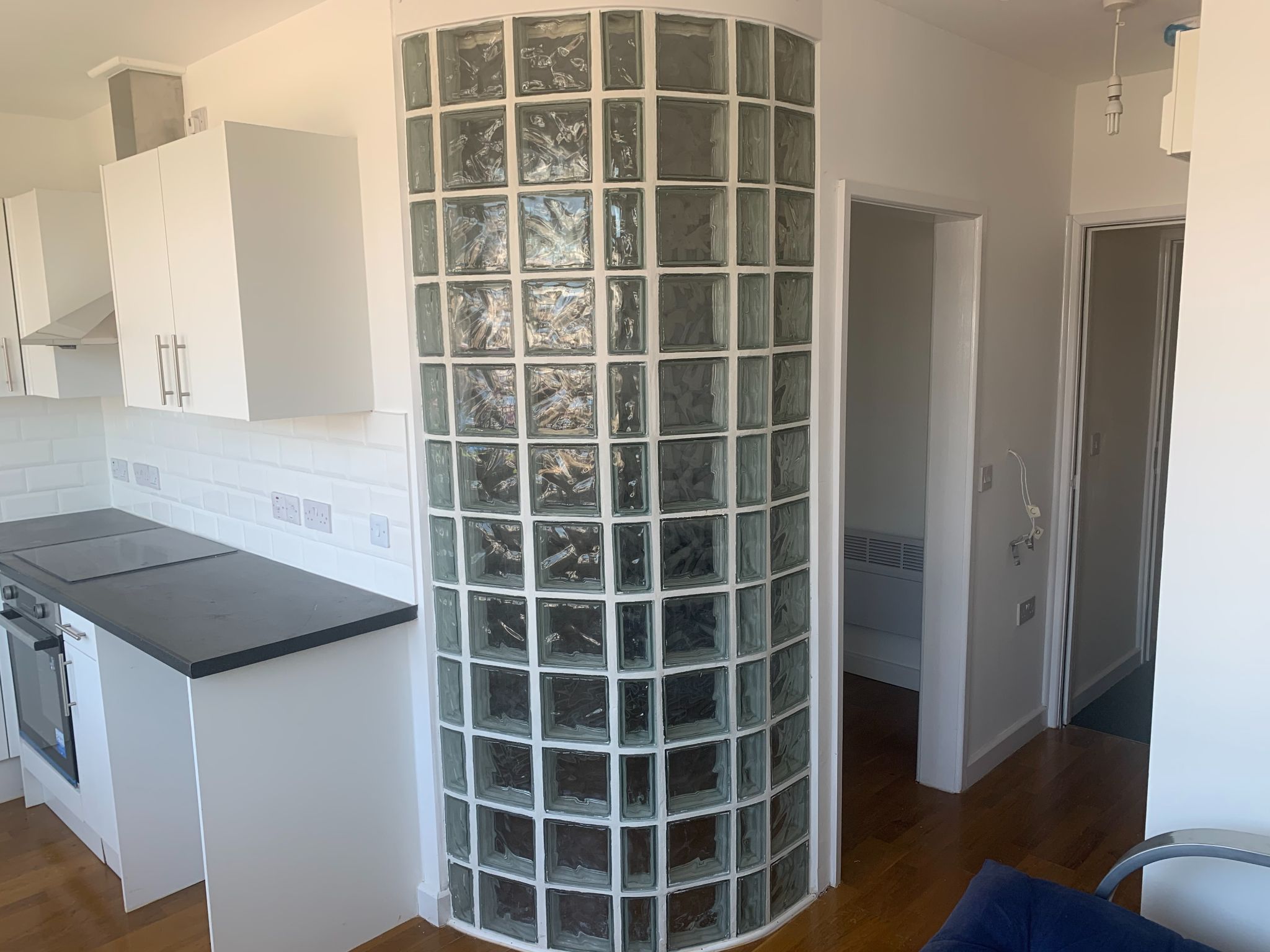 1 bedroom flat flat/apartment Under Offer in Ipswich - Photograph 4.