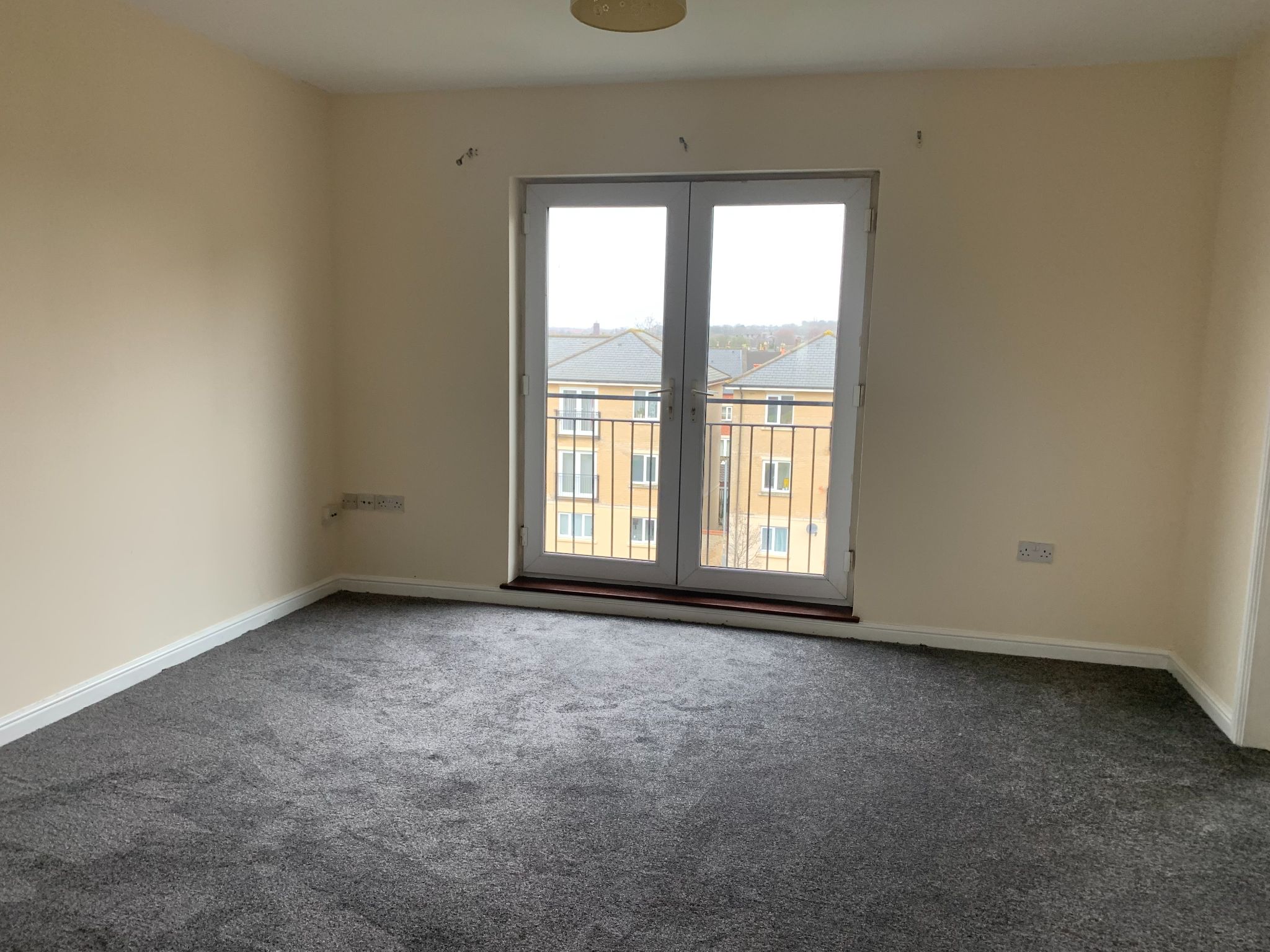 2 bedroom apartment flat/apartment To Let in Ipswich - Property photograph.