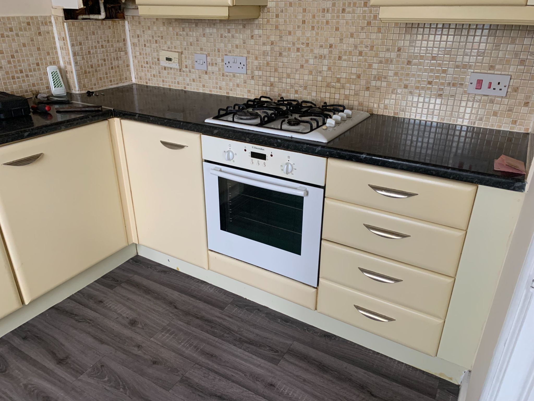 2 bedroom apartment flat/apartment Under Offer in Ipswich - Photograph 11.