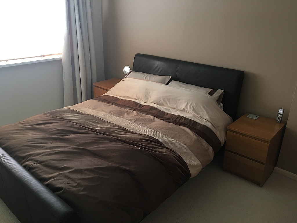3 bedroom Under Offer in Ipswich - 0.