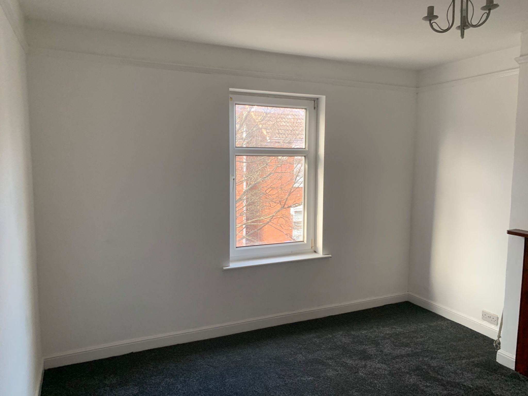 3 bedroom mid terraced house To Let in Ipswich - Photograph 7.