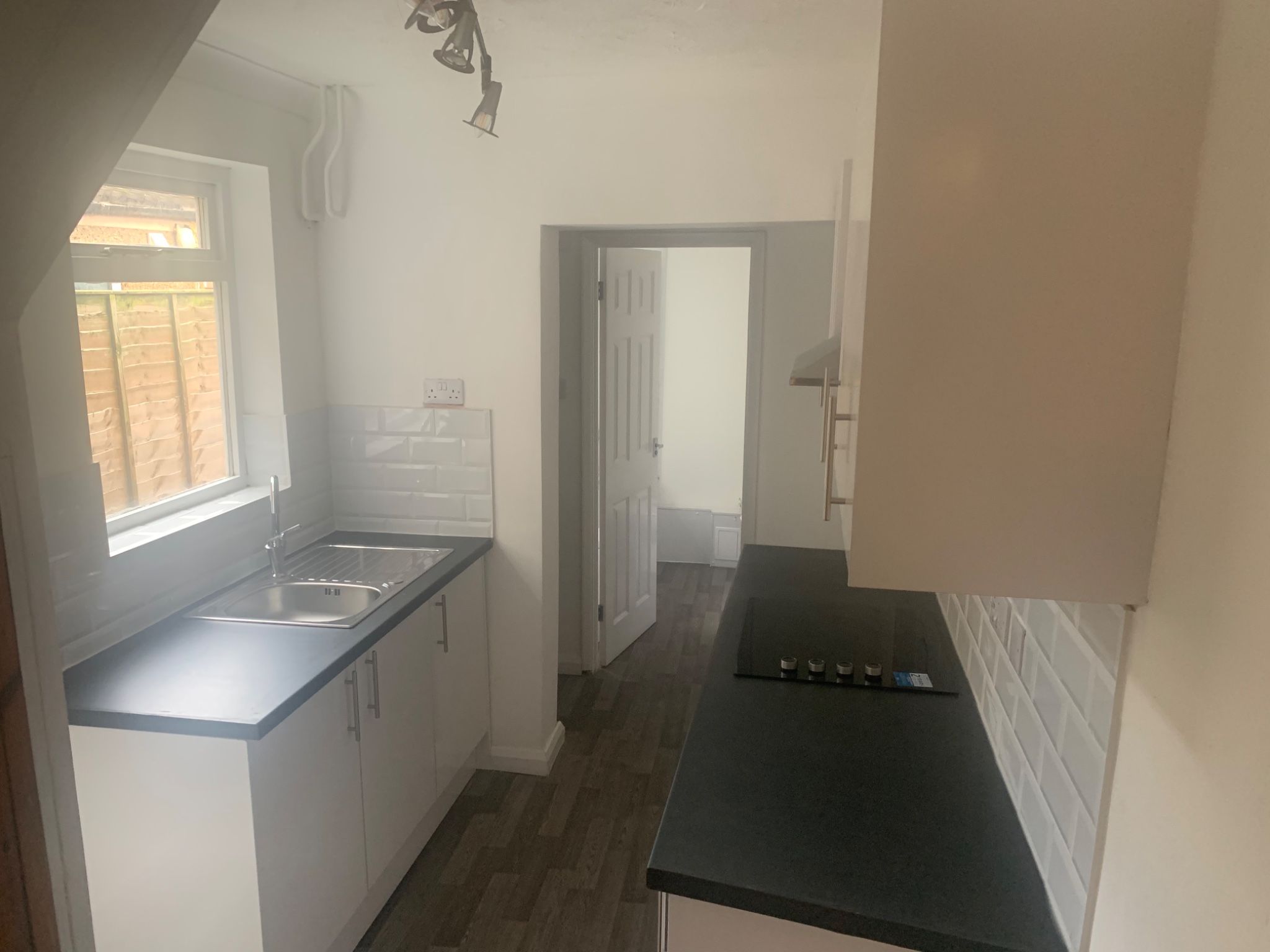 3 bedroom mid terraced house To Let in Ipswich - Photograph 3.