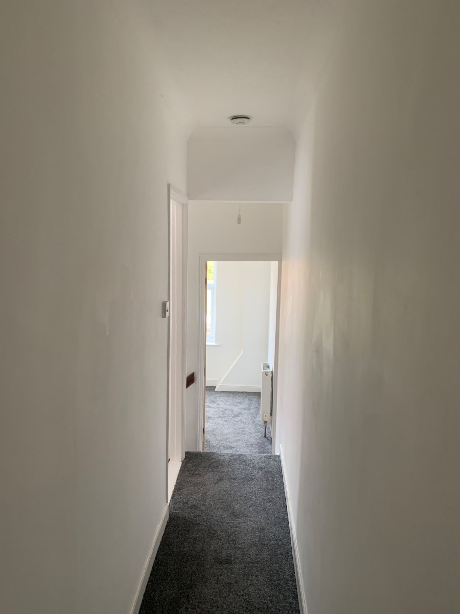 3 bedroom mid terraced house To Let in Ipswich - Photograph 6.