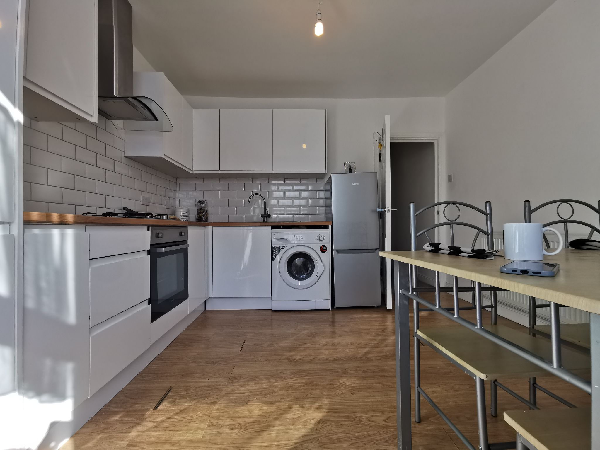 2 bedroom flat flat/apartment To Let in Willesden - Property photograph