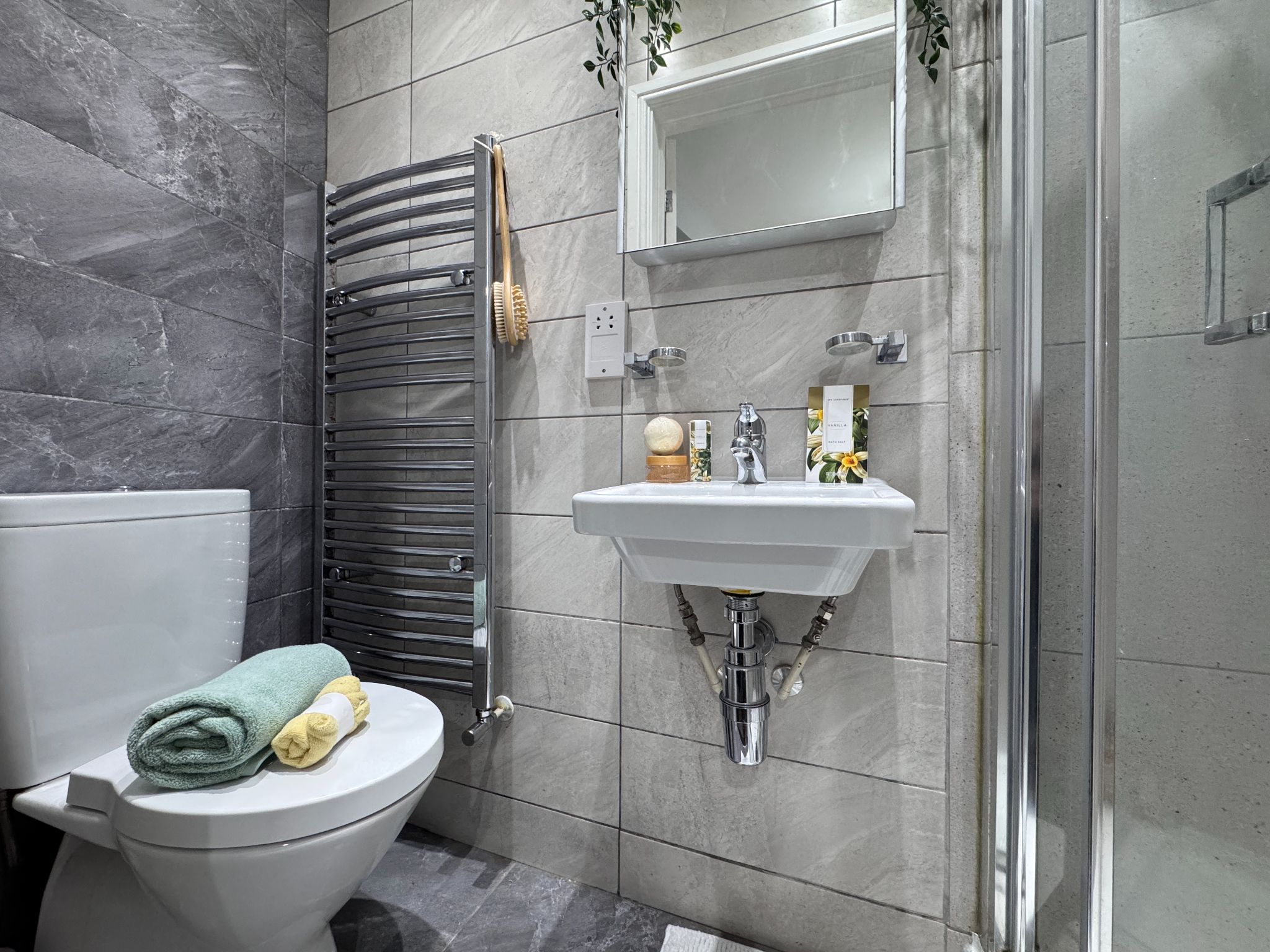 1 bedroom apartment flat/apartment To Let in Willesden - Photograph 3