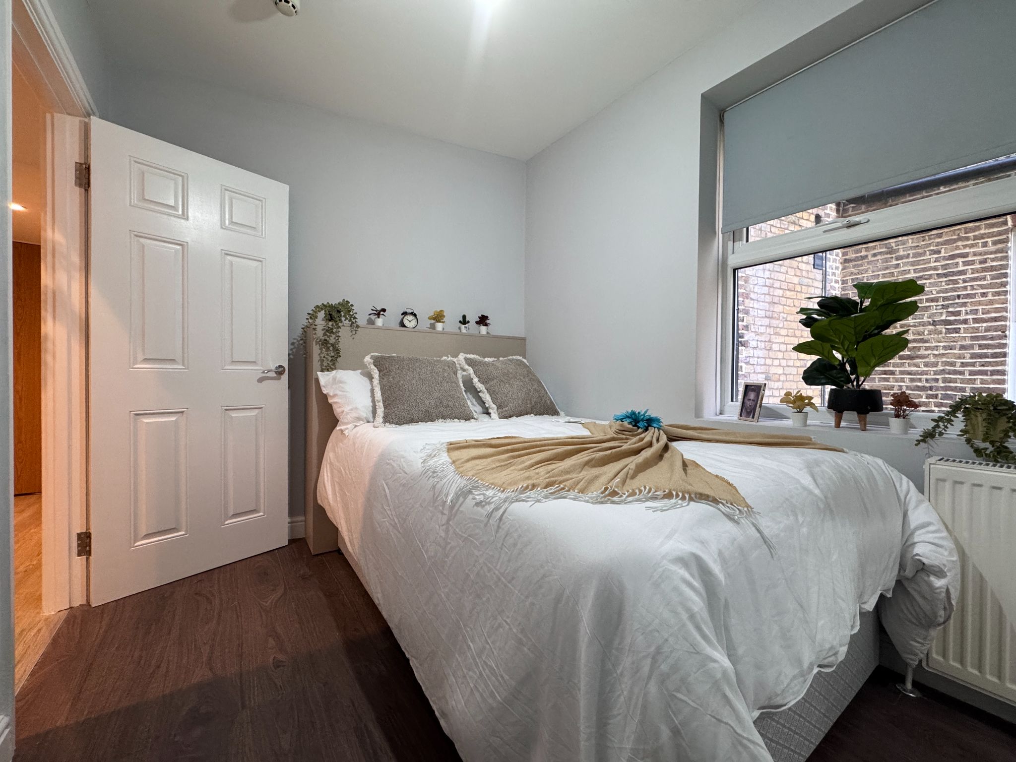 1 bedroom apartment flat/apartment To Let in Willesden - Photograph 1