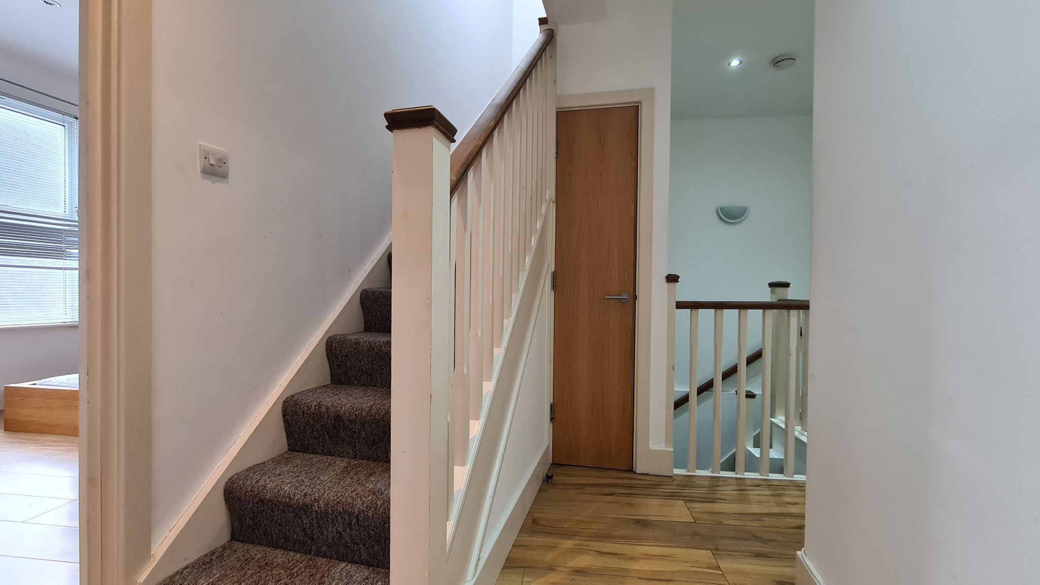 3 bedroom flat flat/apartment To Let in Willesden - Photograph 12