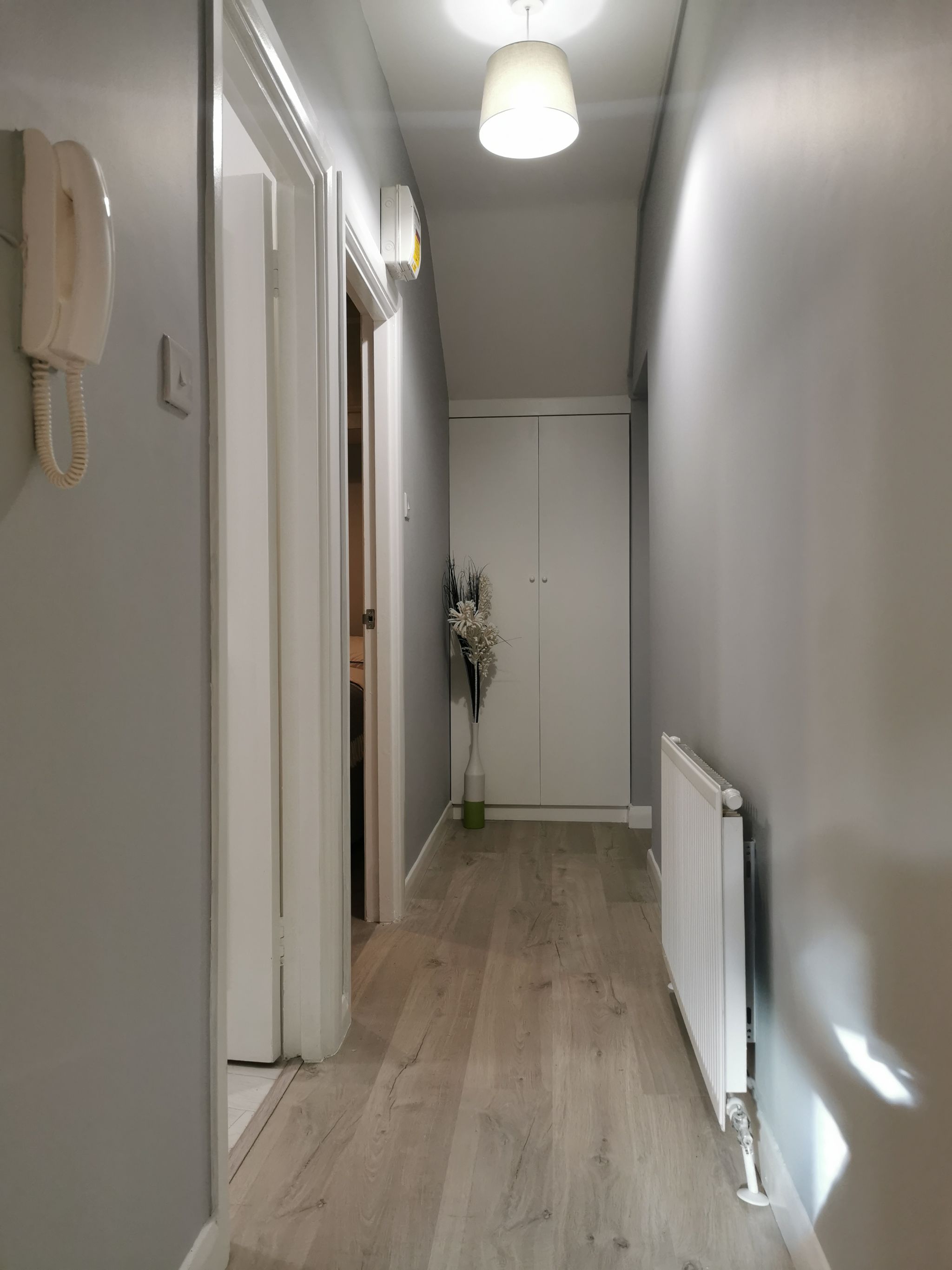1 bedroom flat flat/apartment To Let in Willesden - Photograph 4