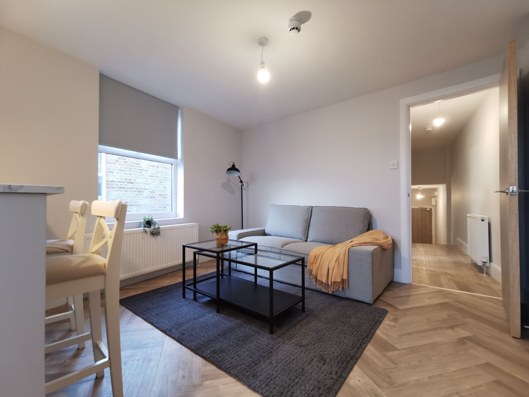 2 bedroom apartment flat/apartment To Let in Willesden - Photograph 2