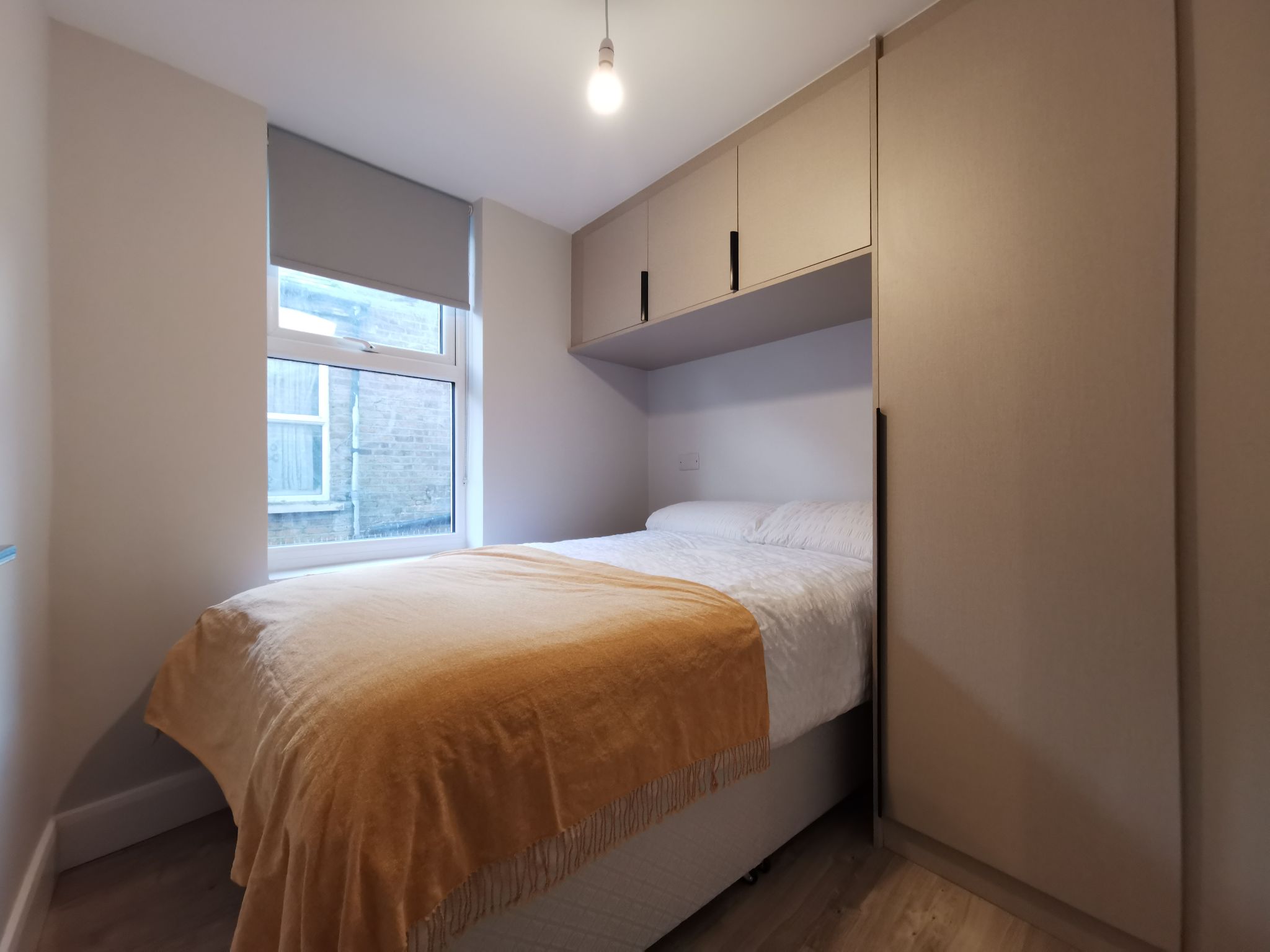 2 bedroom apartment flat/apartment To Let in Willesden - Photograph 5