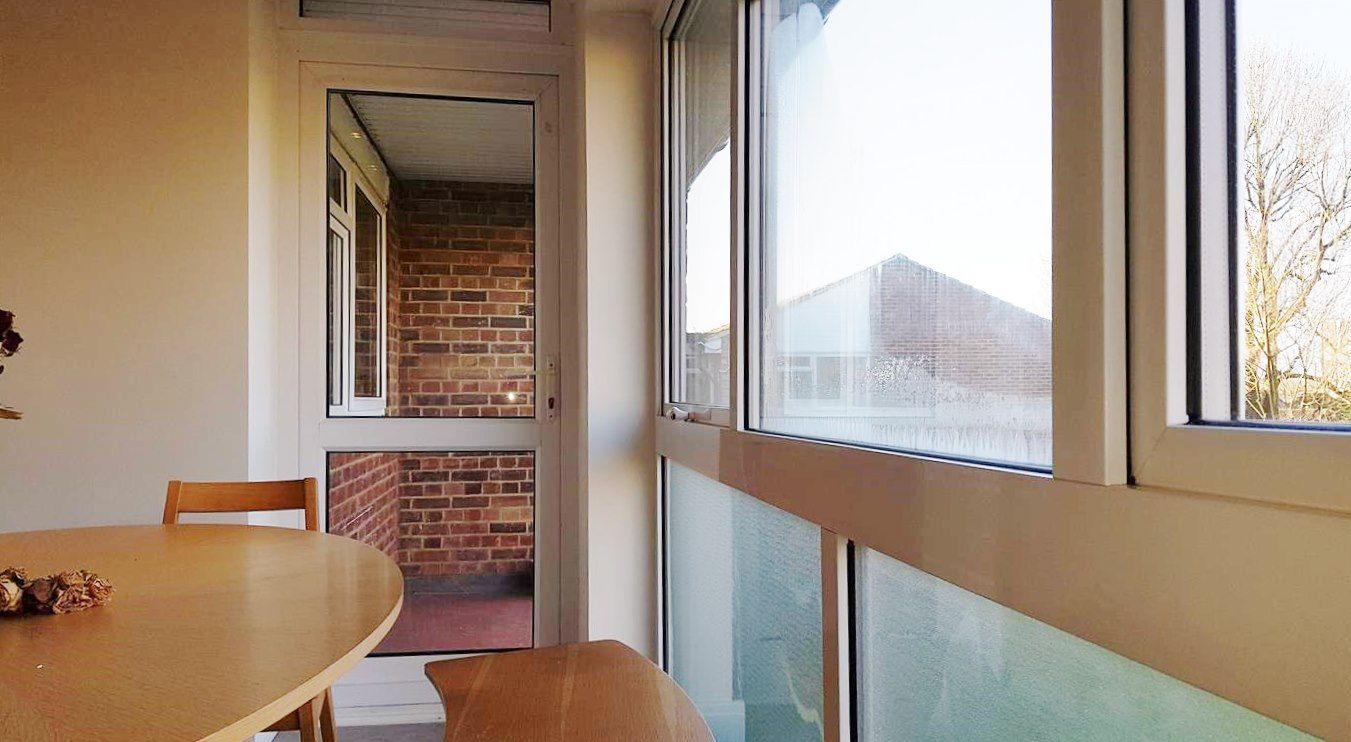 2 bedroom flat flat/apartment To Let in Stanmore - Entrance to Balcony