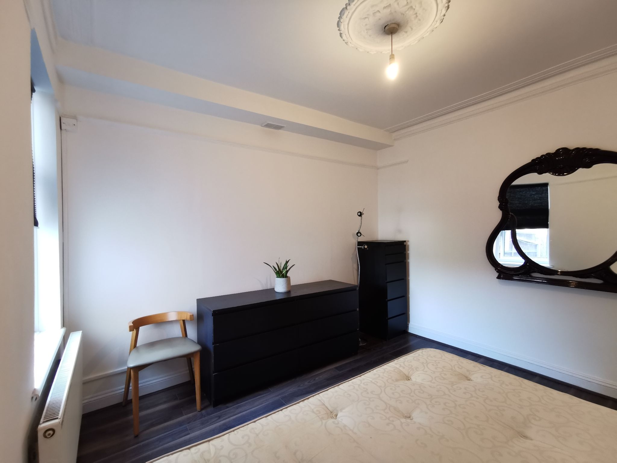 1 bedroom shared house To Let in London - Property photograph