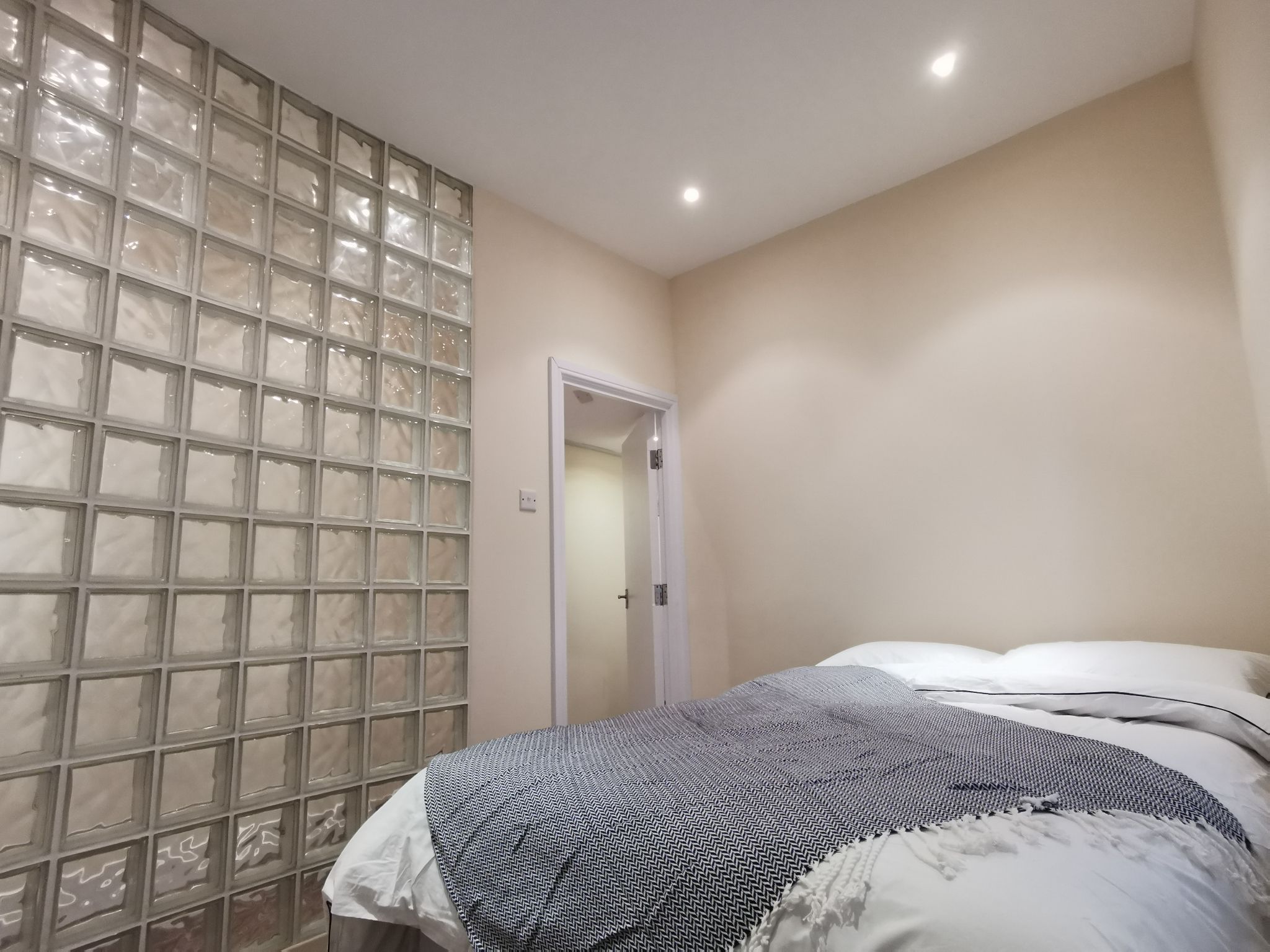 1 bedroom apartment flat/apartment To Let in Willesden Green - Modern fittings