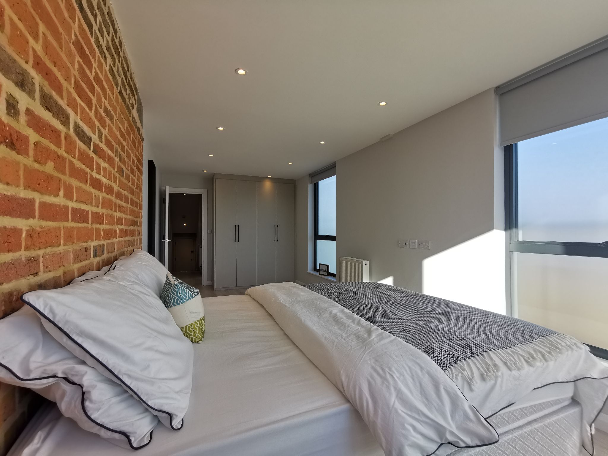 1 bedroom apartment flat/apartment To Let in Willesden Green - Photograph 3