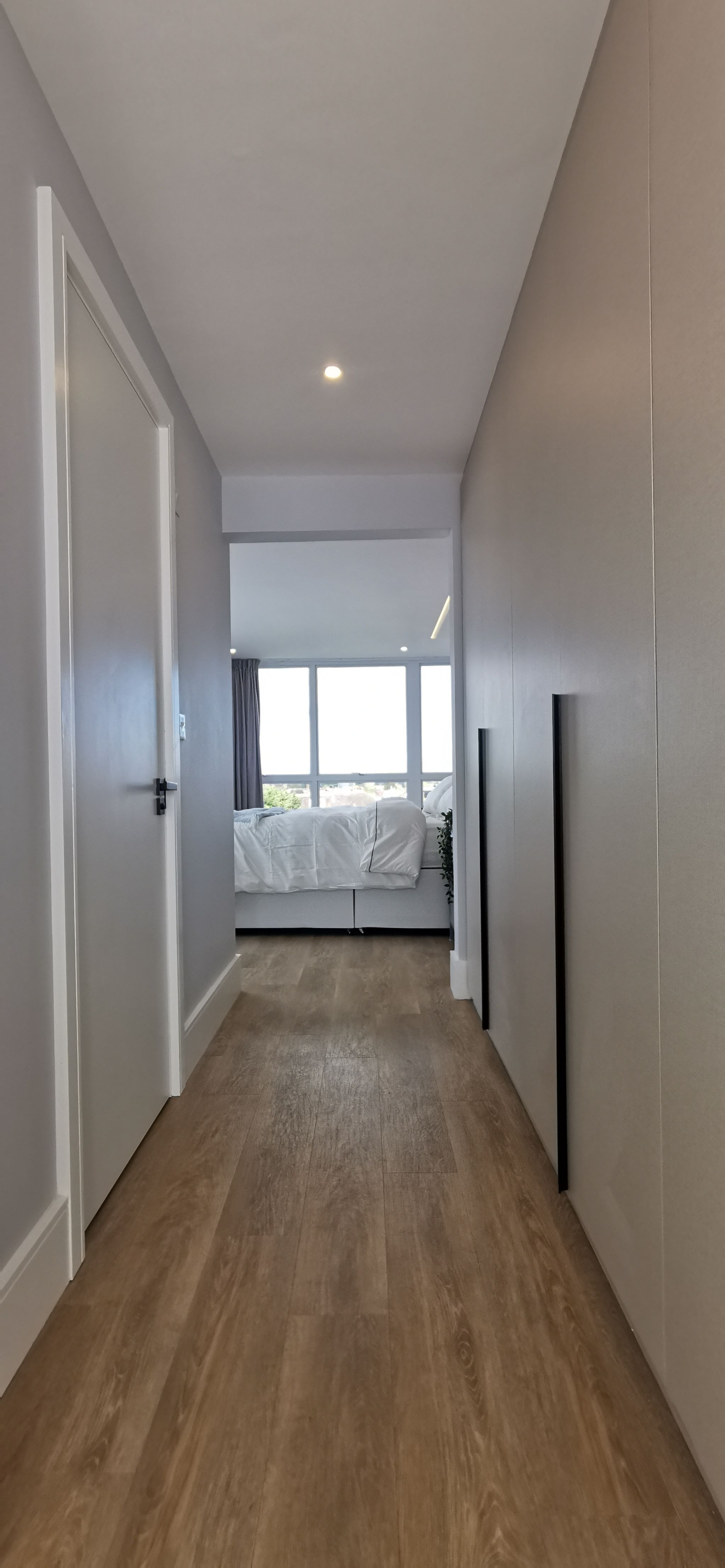 2 bedroom apartment flat/apartment To Let in London - Photograph 11