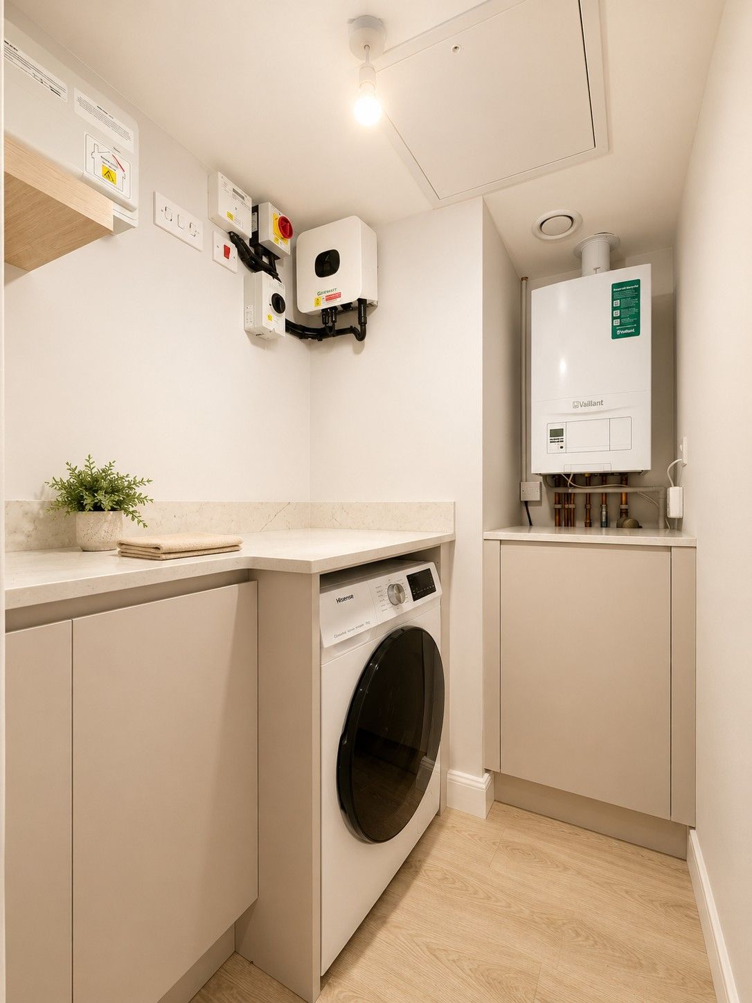 2 bedroom apartment flat/apartment To Let in Willesden - Photograph 5