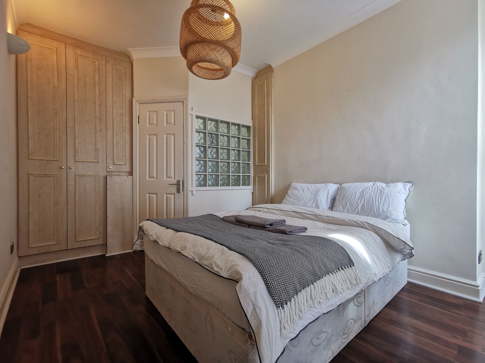 1 bedroom flat flat/apartment To Let in Willesden Green - Photograph 1