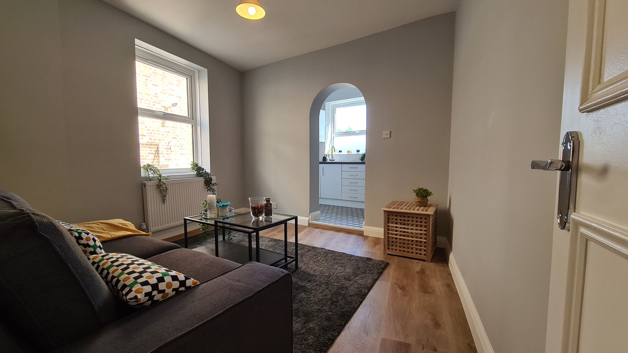 2 bedroom apartment flat/apartment To Let in Willesden - Property photograph