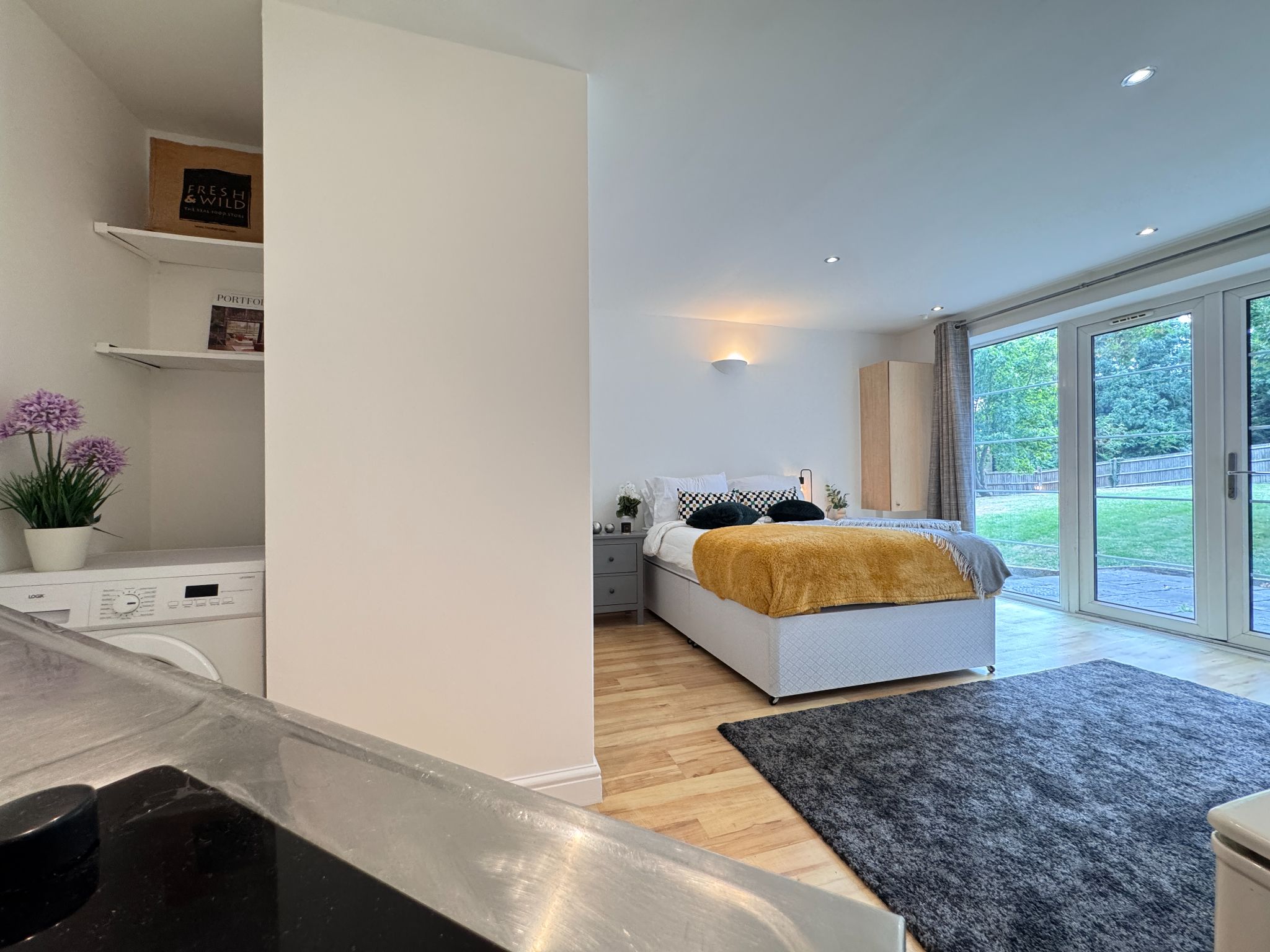 1 bedroom studio flat/apartment Under Offer in Wembley Park - Photograph 2