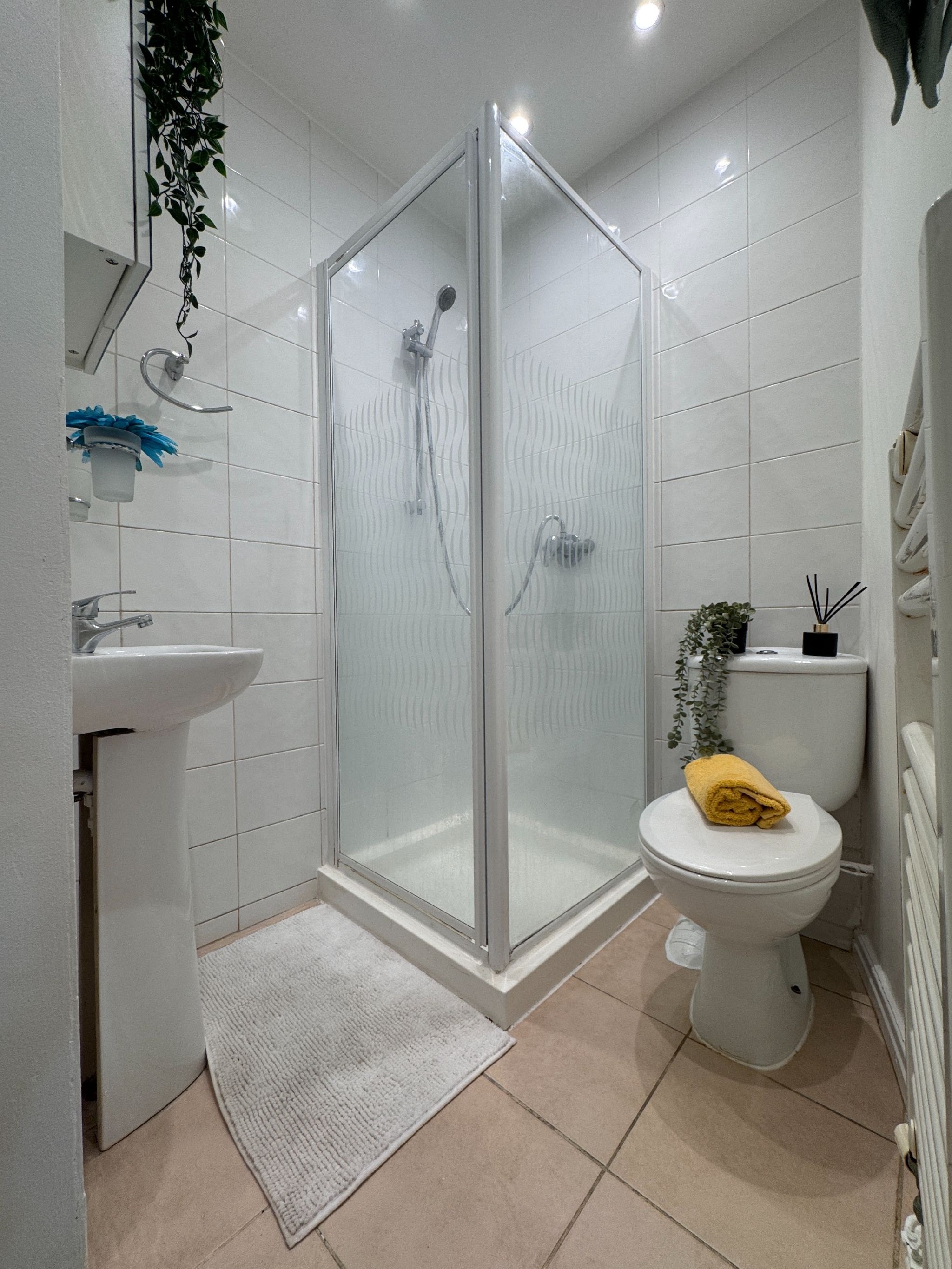 1 bedroom studio flat/apartment Under Offer in Wembley Park - Photograph 9