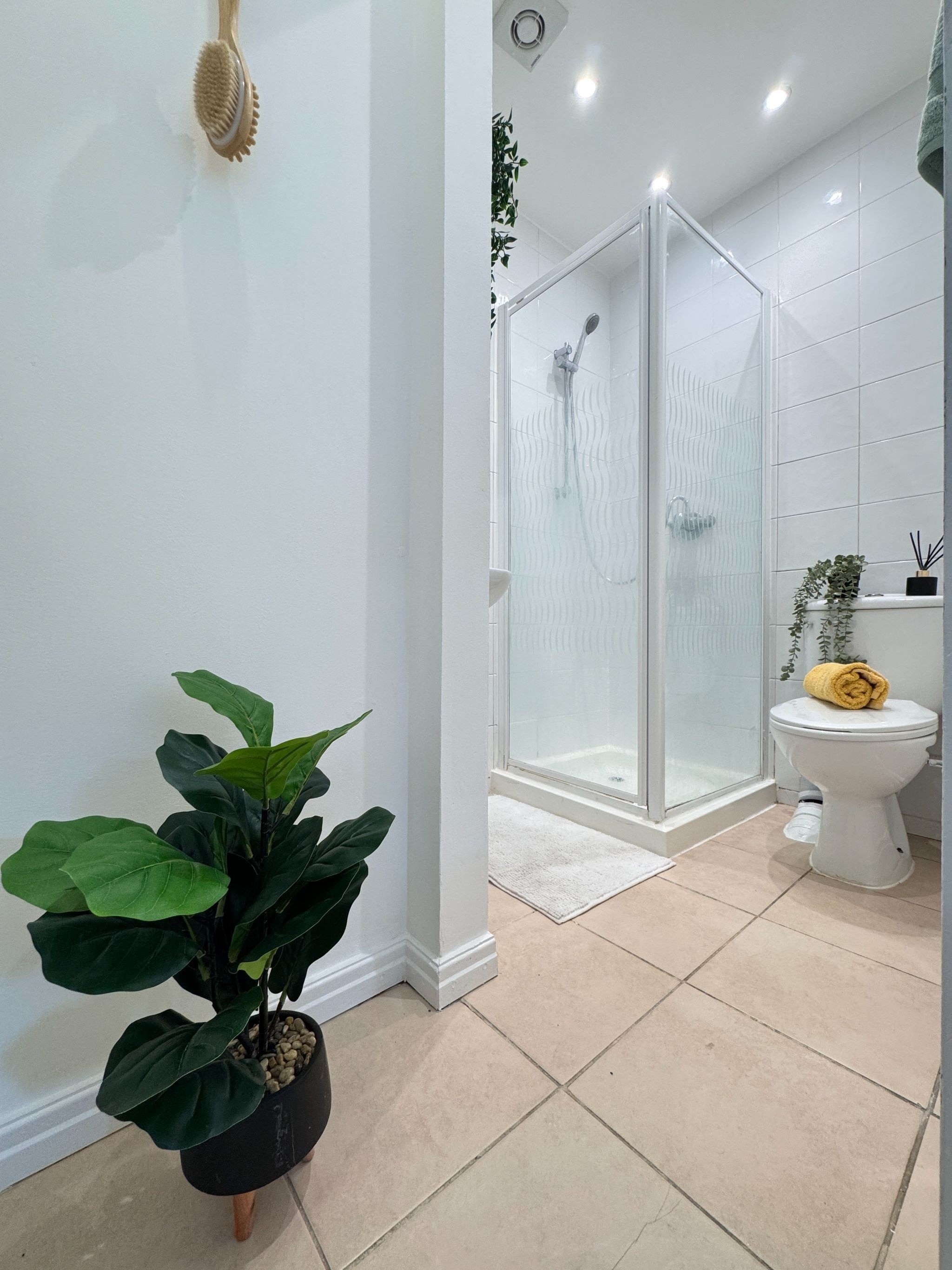 1 bedroom studio flat/apartment Under Offer in Wembley Park - Photograph 7