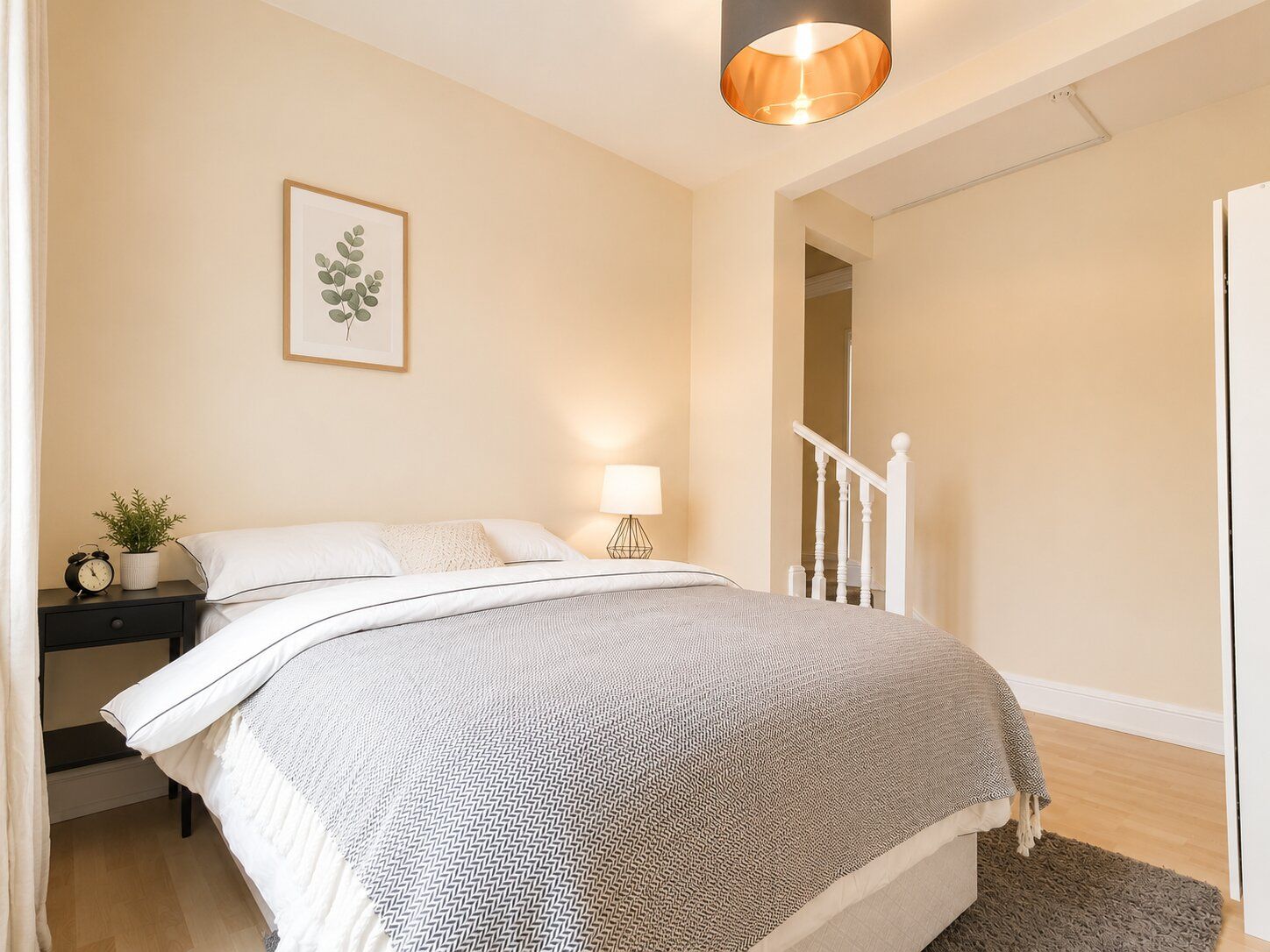 3 bedroom flat flat/apartment To Let in Willesden Green - Photograph 3