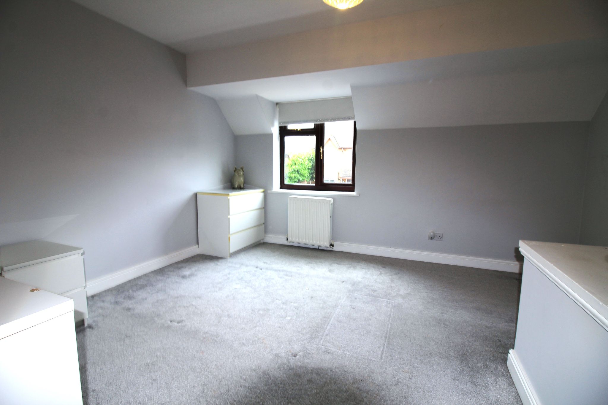 2 bedroom end terraced house Let Agreed in Solihull - Photograph 4.