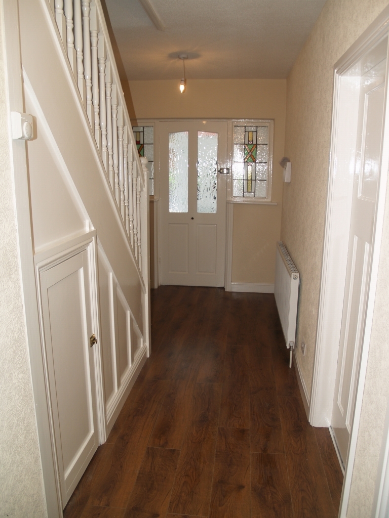 3 bedroom semi detached house SSTC in Solihull - photograph 3.