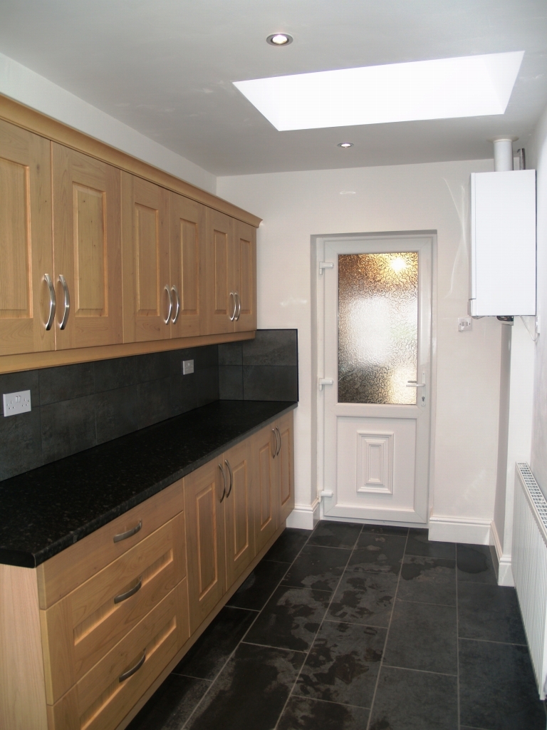 3 bedroom semi detached house SSTC in Solihull - photograph 9.