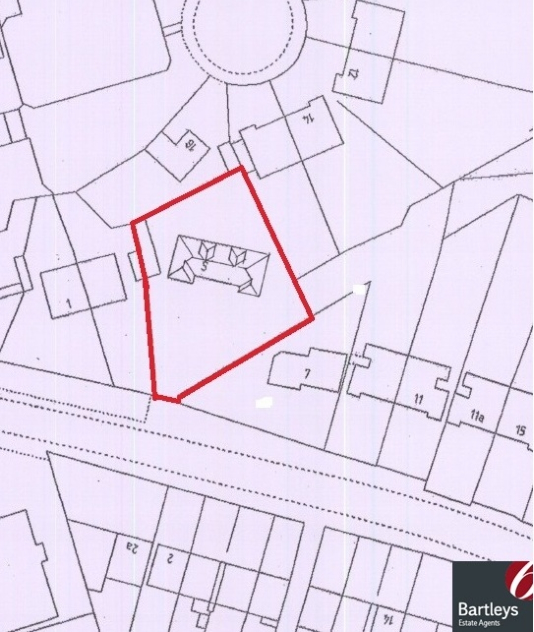 4 bedroom detached house SSTC in Solihull - photograph 3.