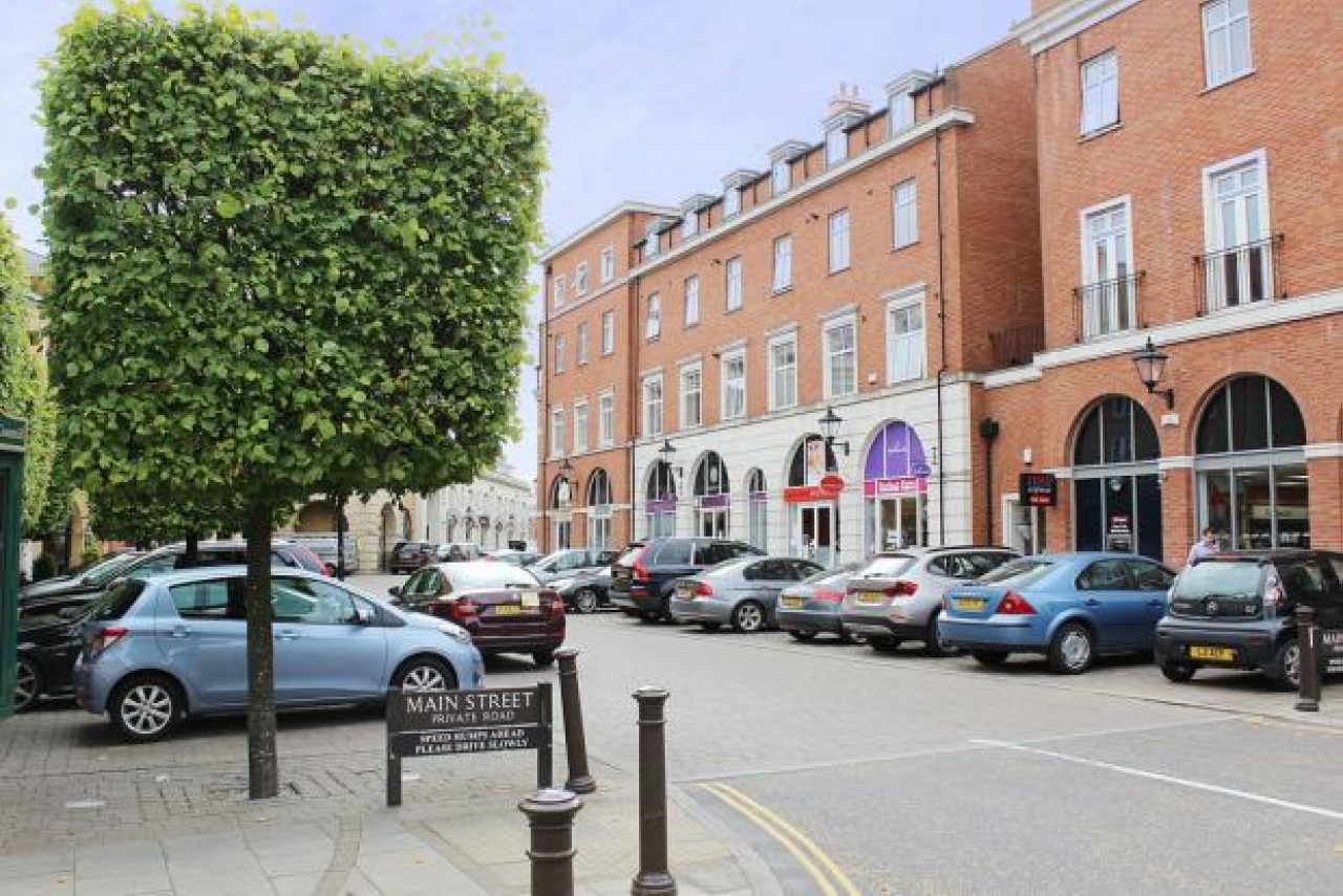 1 bedroom apartment flat/apartment SSTC in Solihull - Main Image.