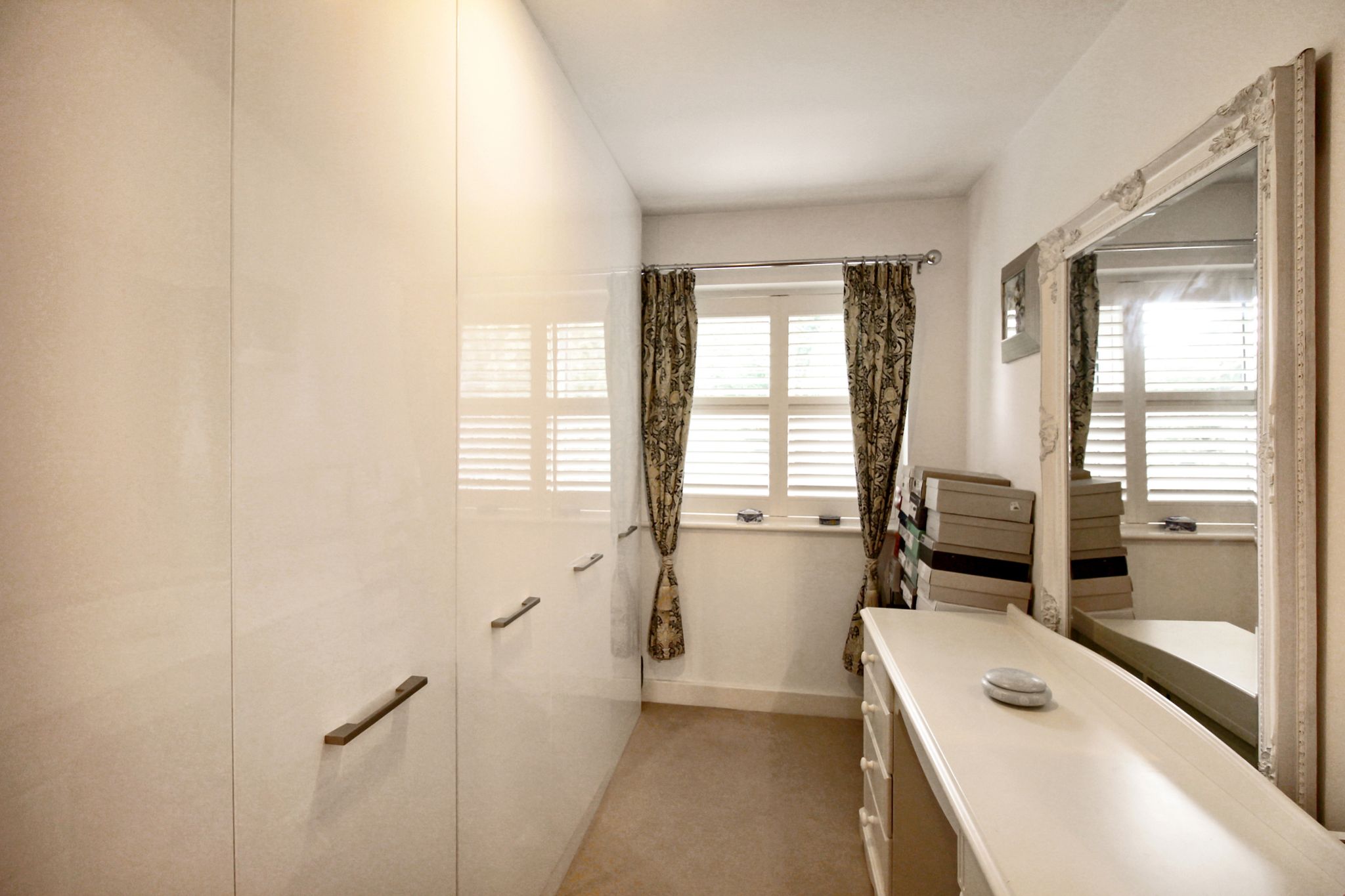 4 bedroom semi-detached house SSTC in Solihull - Photograph 12.