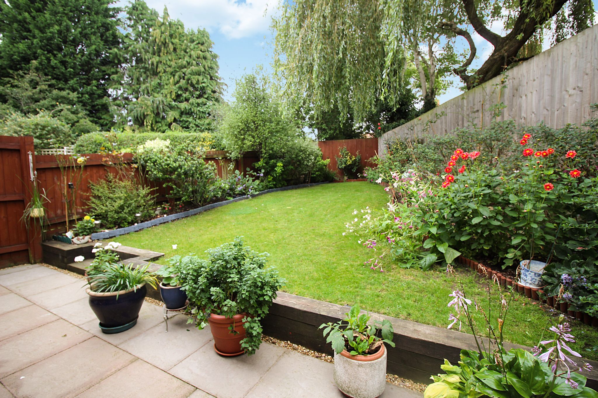4 bedroom semi-detached house SSTC in Solihull - Photograph 6.