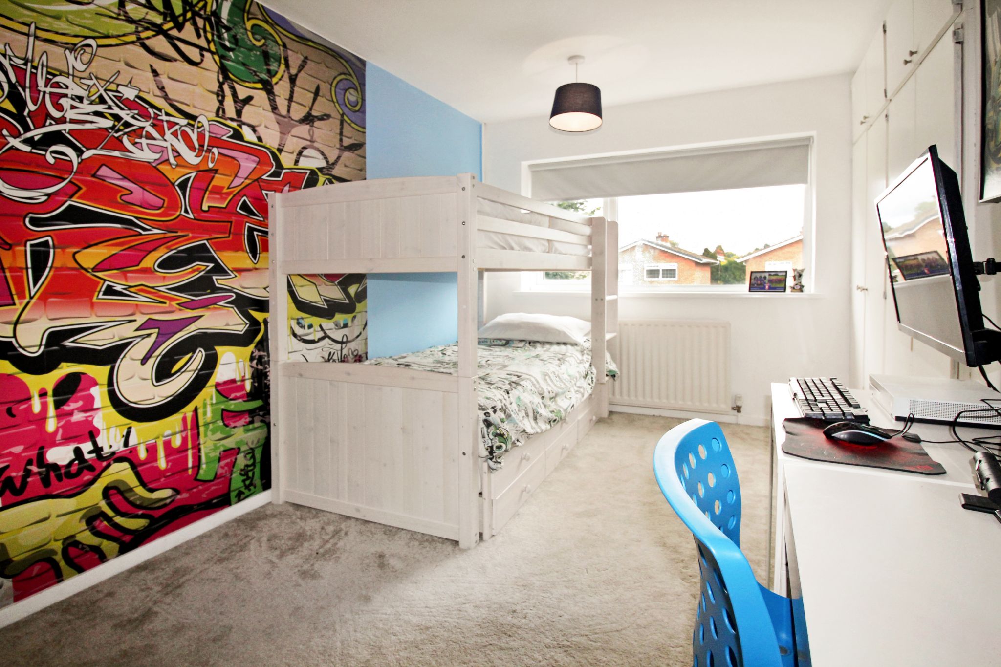 4 bedroom semi-detached house SSTC in Solihull - Photograph 13.